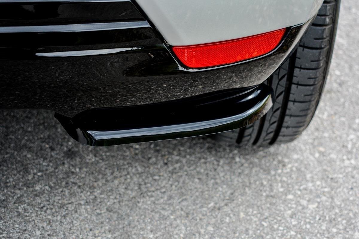 Heck Ansatz Flaps Diffusor für Renault Clio Mk4 Carbon Look