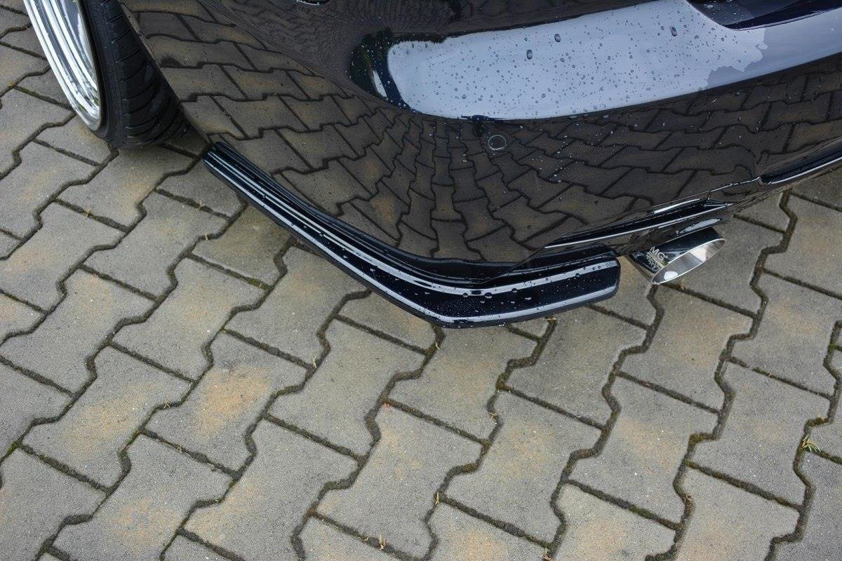 Heck Ansatz Flaps Diffusor für BMW 3er E92 M Paket FACELIFT Carbon Look