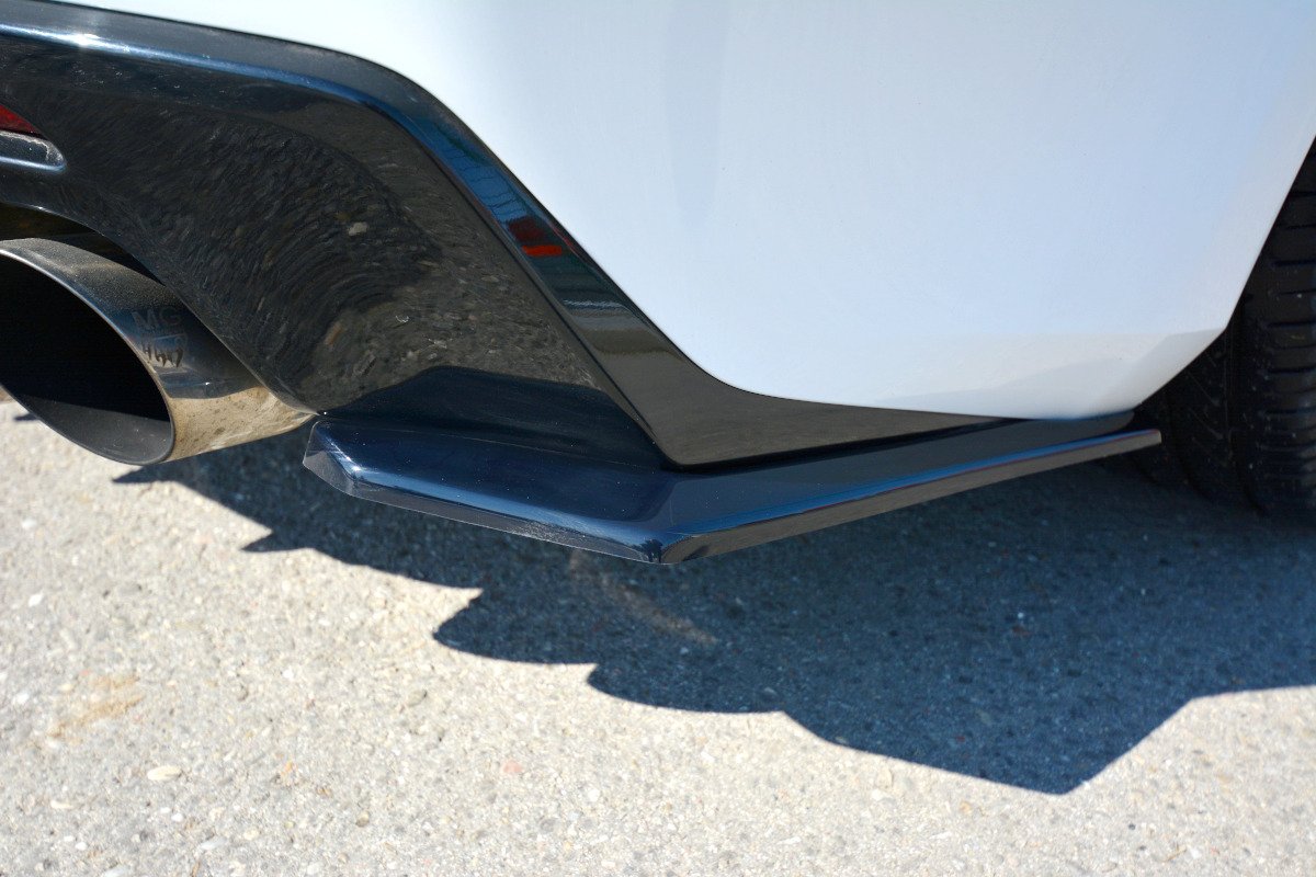 Heck Ansatz Flaps Diffusor für CHEVROLET CAMARO 6TH-GEN. PHASE-I 2SS COUPE Carbon Look