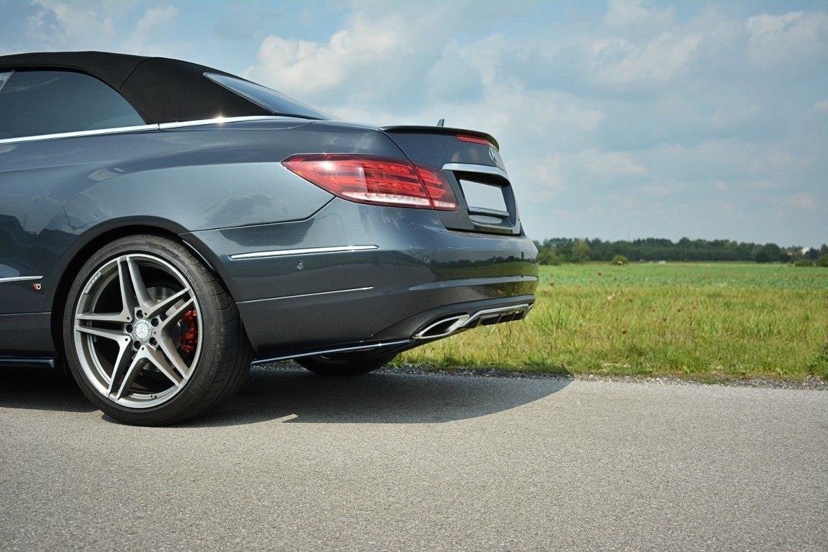 Heck Ansatz Flaps Diffusor für Mercedes E W212 schwarz Hochglanz