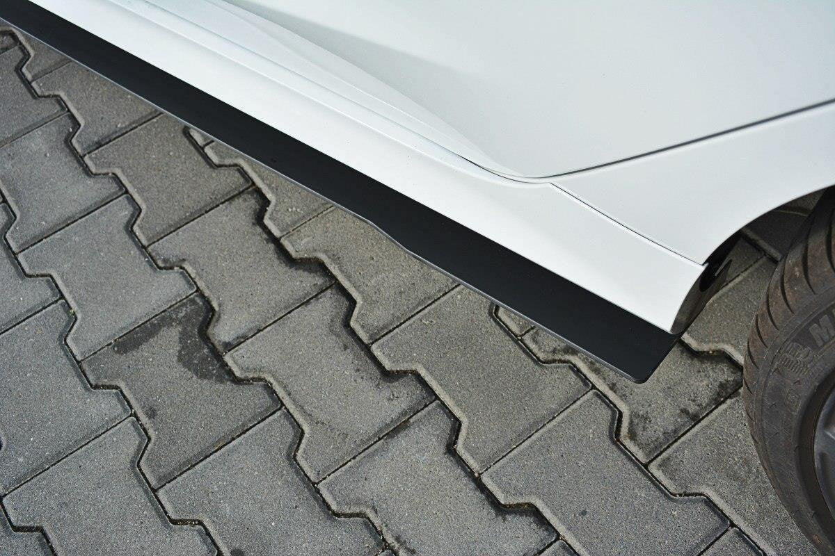 Sport Seitenschweller Ansatz für V.2 für Ford Fiesta Mk8 ST / ST-Line schwarz Hochglanz