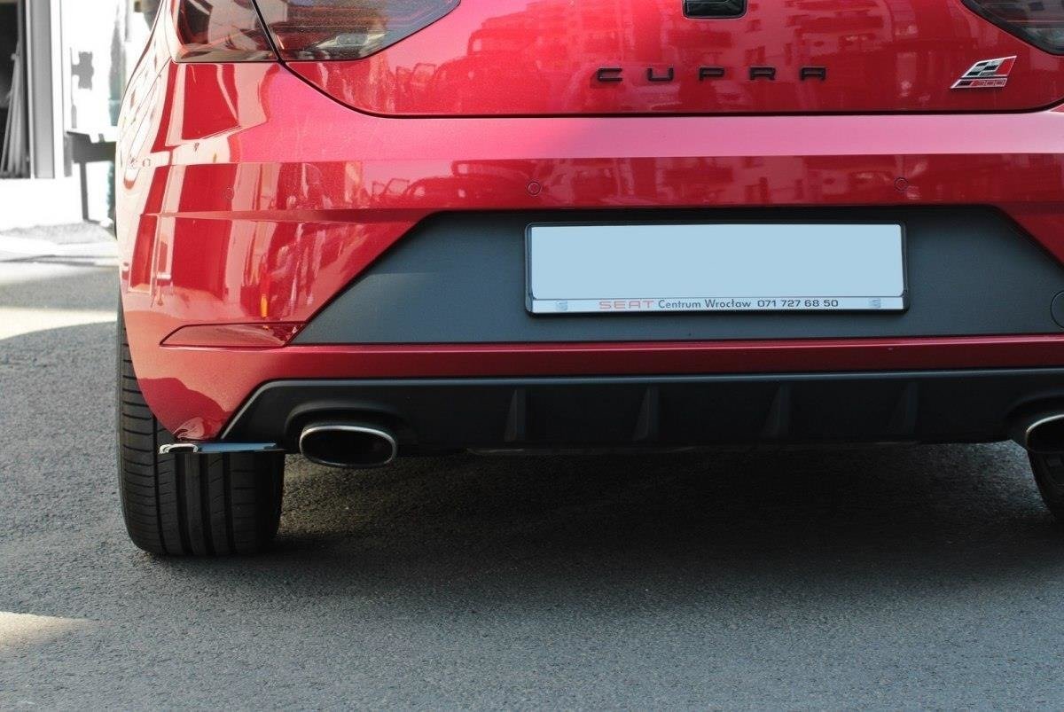 Heck Ansatz Flaps Diffusor für v.1 Seat Leon Mk3 Cupra Facelift Carbon Look