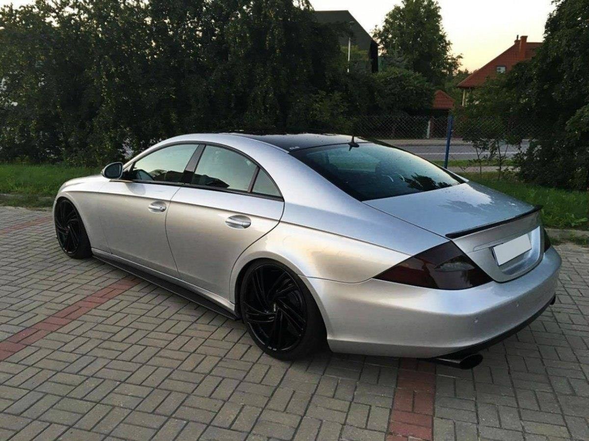 Seitenschweller Ansatz für MERCEDES CLS C219 Carbon Look