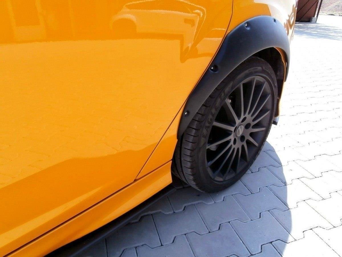 Kotflügelverlängerung Ford Focus ST Mk3 schwarz matt