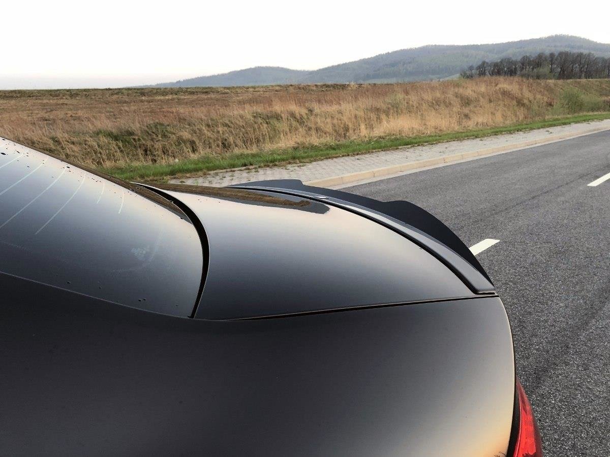 Spoiler CAP für Audi S4 B8 FL Limousine schwarz matt