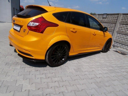 Kotflügelverlängerung Ford Focus ST Mk3 schwarz Hochglanz