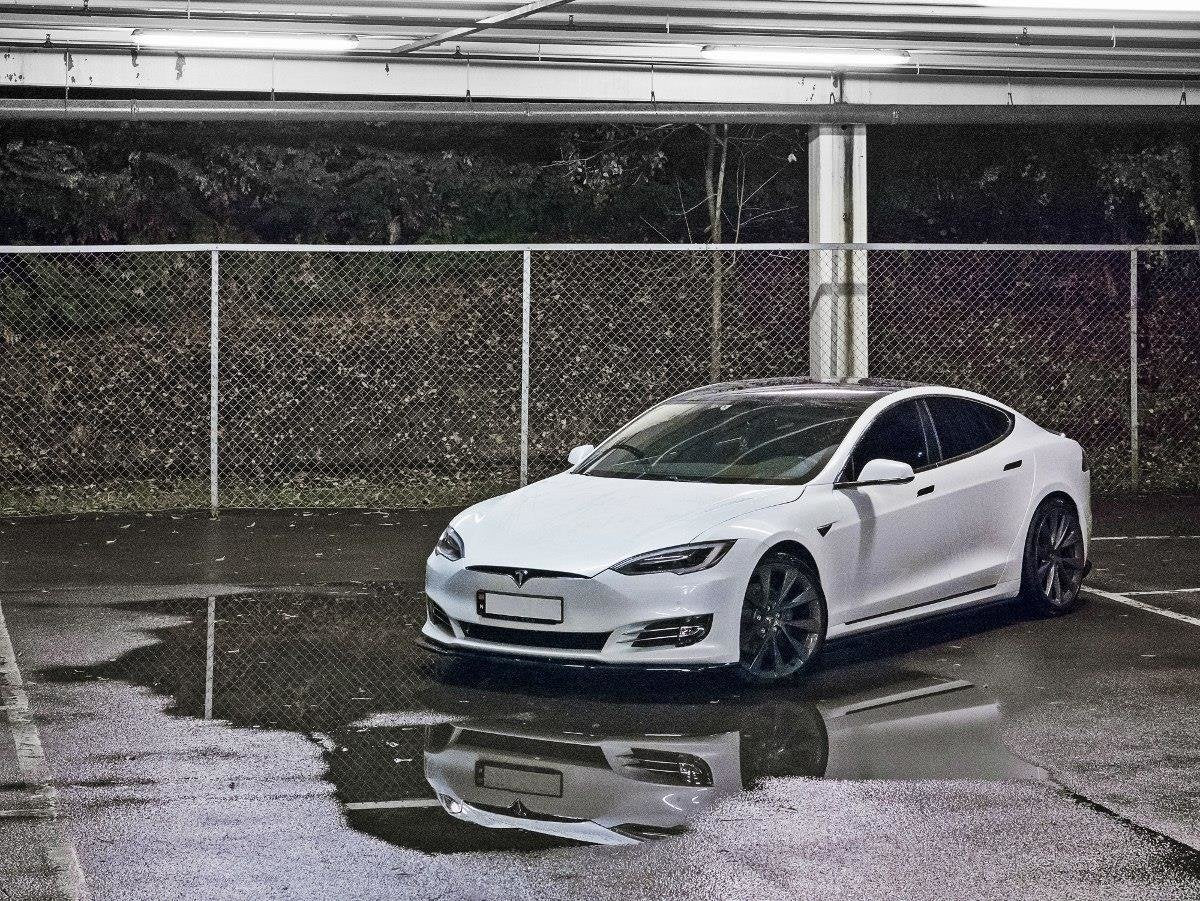 Seitenschweller Ansatz für Tesla Model S Facelift schwarz matt
