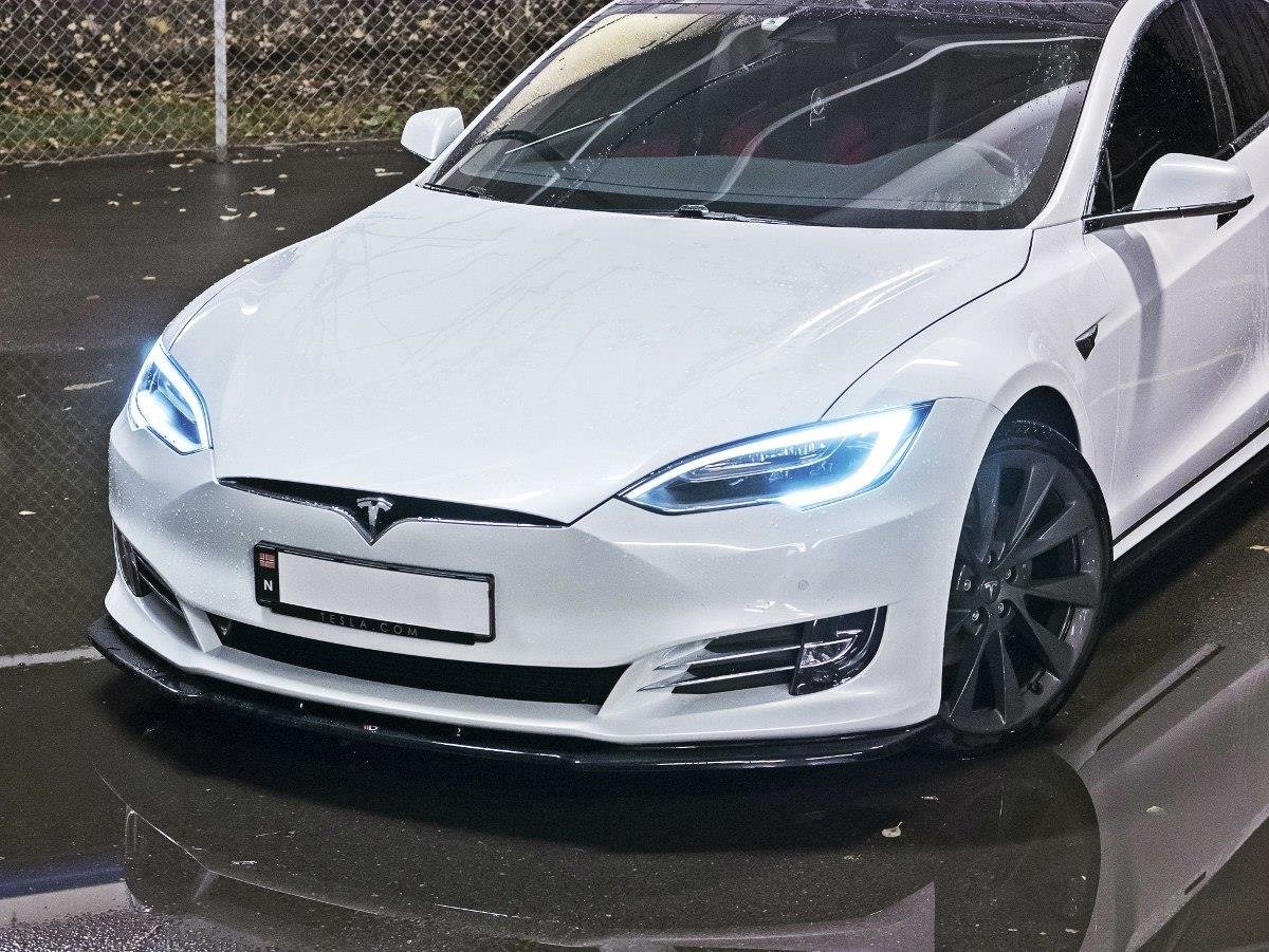 Front Ansatz V.1 für Tesla Model S Facelift Carbon Look