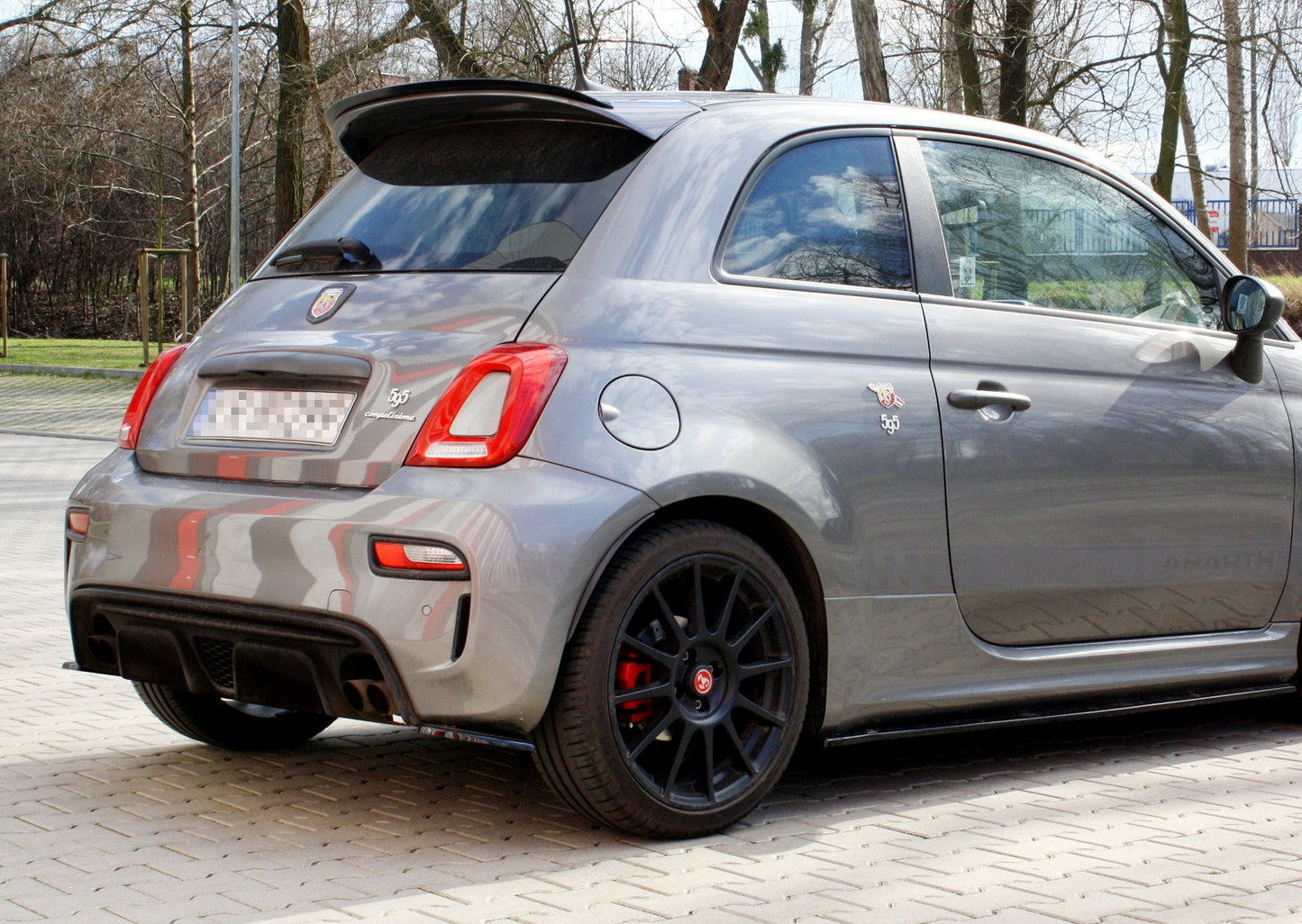 Heck Ansatz Flaps Diffusor für FIAT 500 ABARTH MK1 FACELIFT Carbon Look