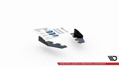 Hintere Seiten Flaps für BMW M135i F20 schwarz Hochglanz