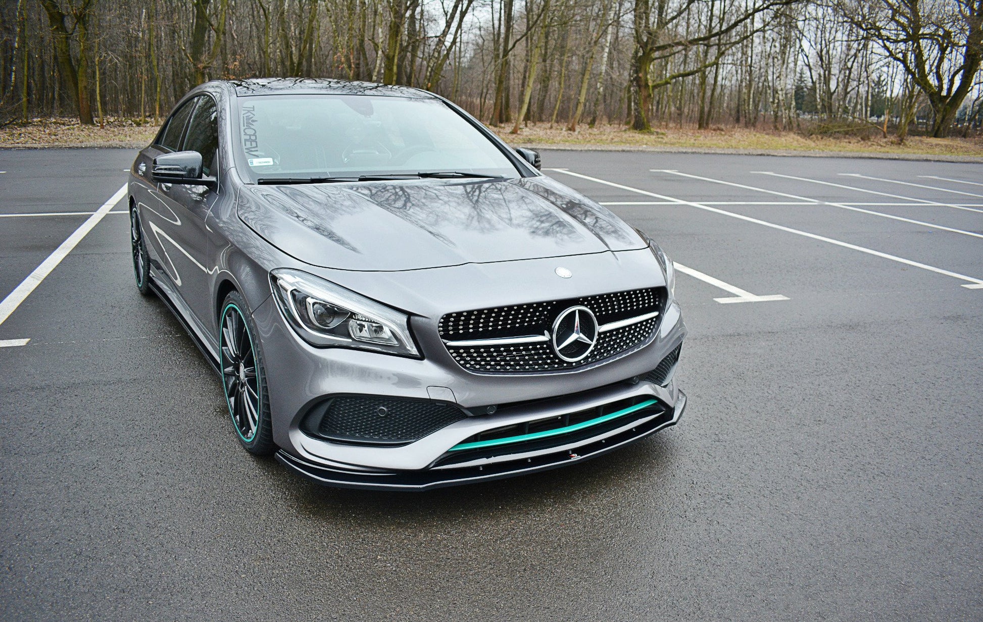 Front Ansatz V.1 für Mercedes CLA C117 AMG-LINE FACELIFT schwarz Hochglanz