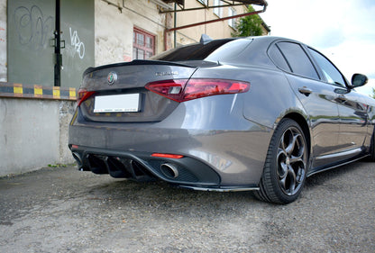 Diffusor Heck Ansatz für ALFA ROMEO GIULIA VELOCE schwarz matt