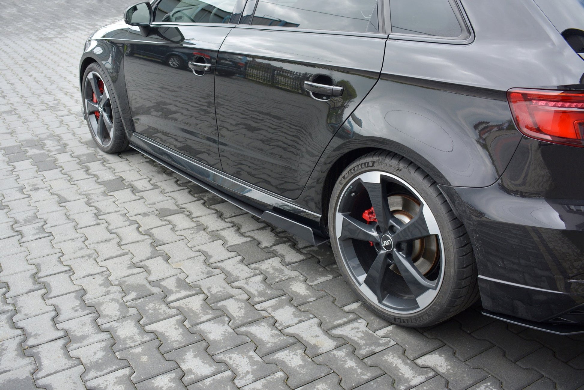 Sport Seitenschweller Ansatz für V.2 für Audi RS3 8V FL Sportback