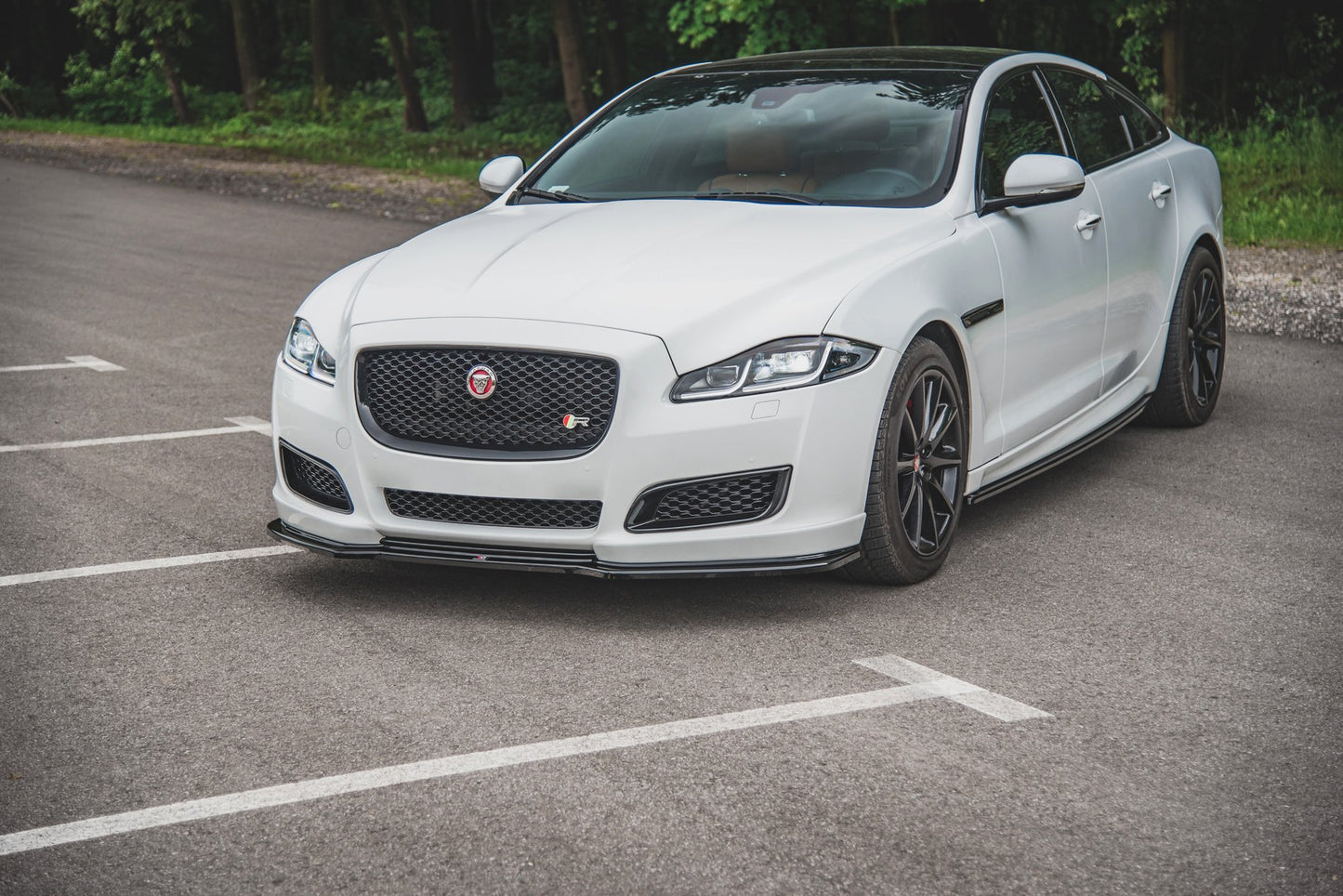 Front Ansatz für Jaguar XJ X351 Facelift schwarz Hochglanz