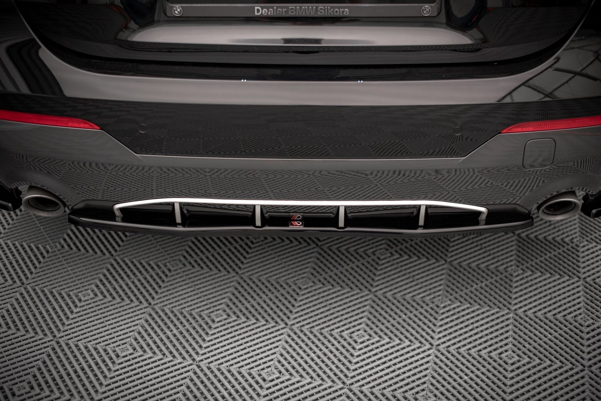 Mittlerer Diffusor Heck Ansatz für BMW 4er M-Paket G22 schwarz matt