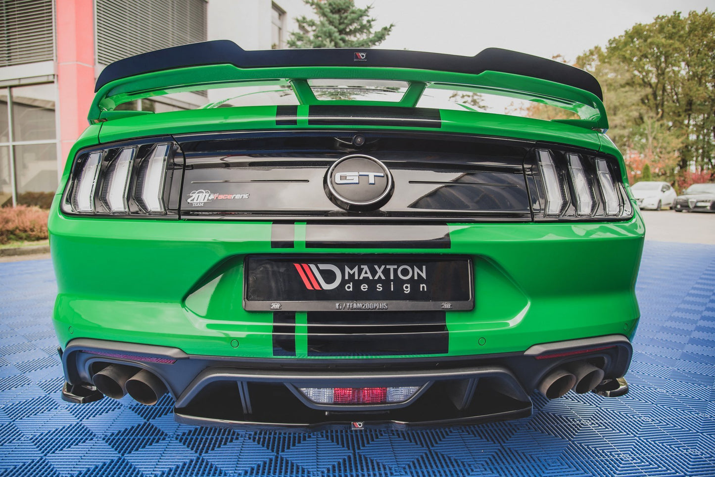 Mittlerer Diffusor Heck Ansatz für Ford Mustang GT Mk6 Facelift schwarz matt