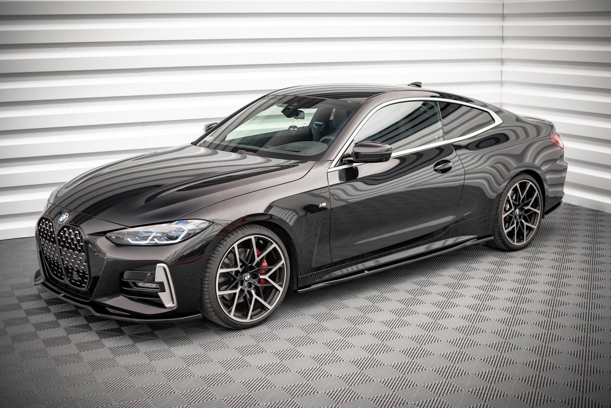 Seitenschweller Ansatz für V.3 für BMW 4er M-Paket G22 schwarz Hochglanz
