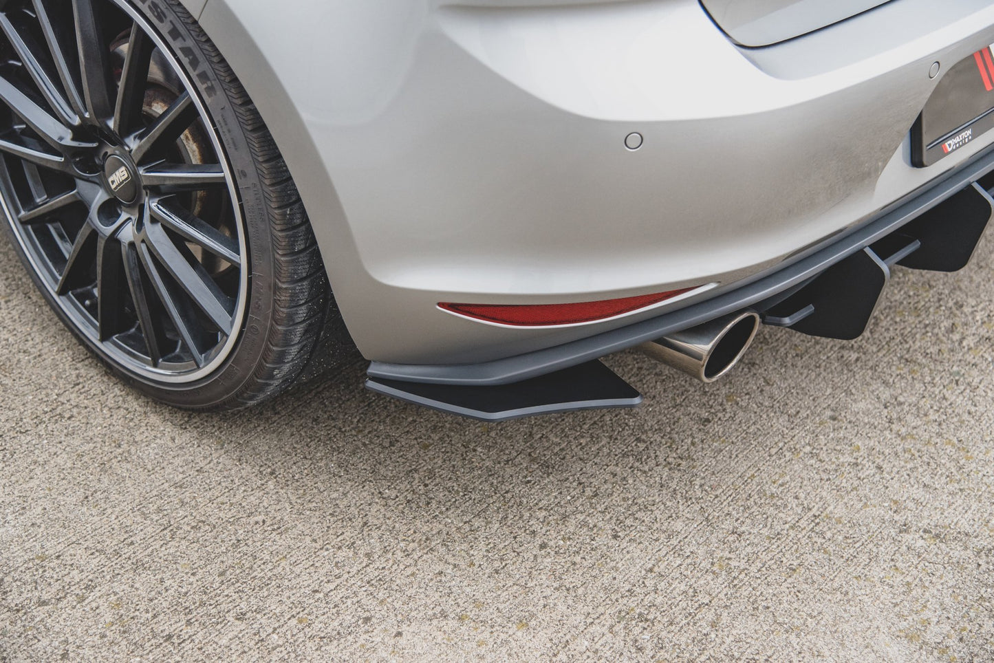 Robuste Racing Heck Ansatz Flaps Diffusor für L + R V.2 VW Golf 7 GTI