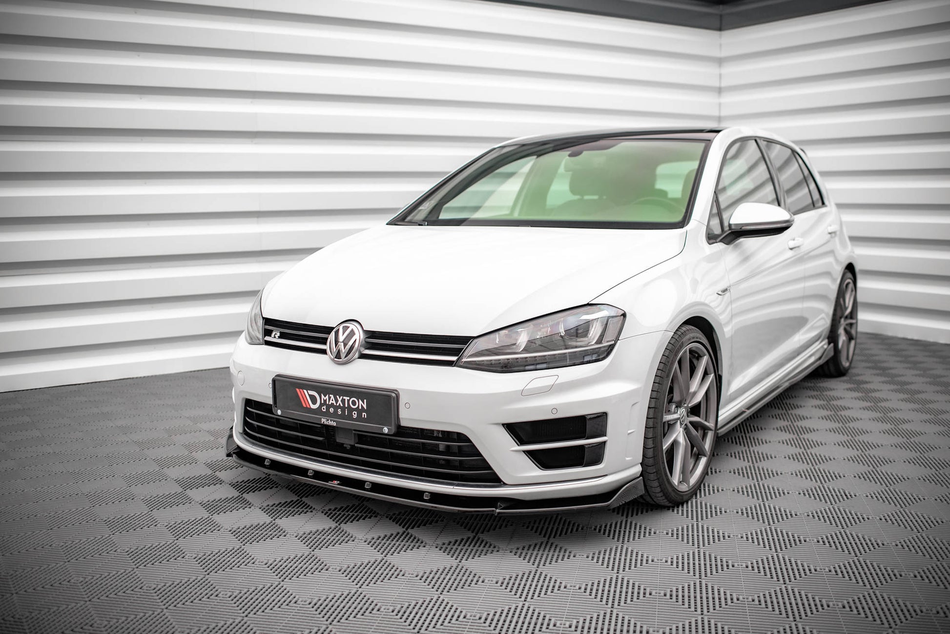 Front Ansatz V.4 für Volkswagen Golf R Mk7 Carbon Look