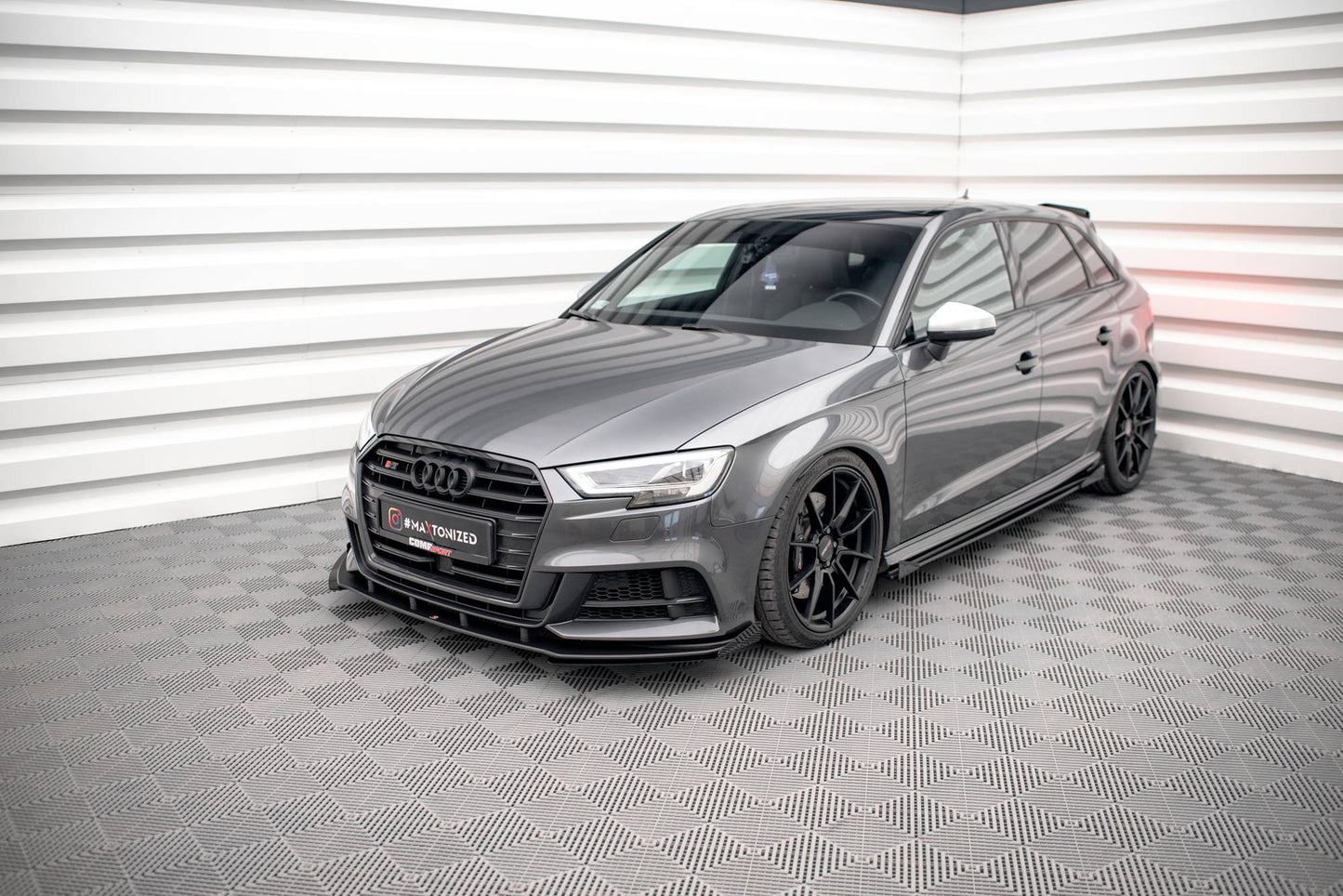 Front Flaps Audi S3 Sportback 8V Facelift schwarz Hochglanz
