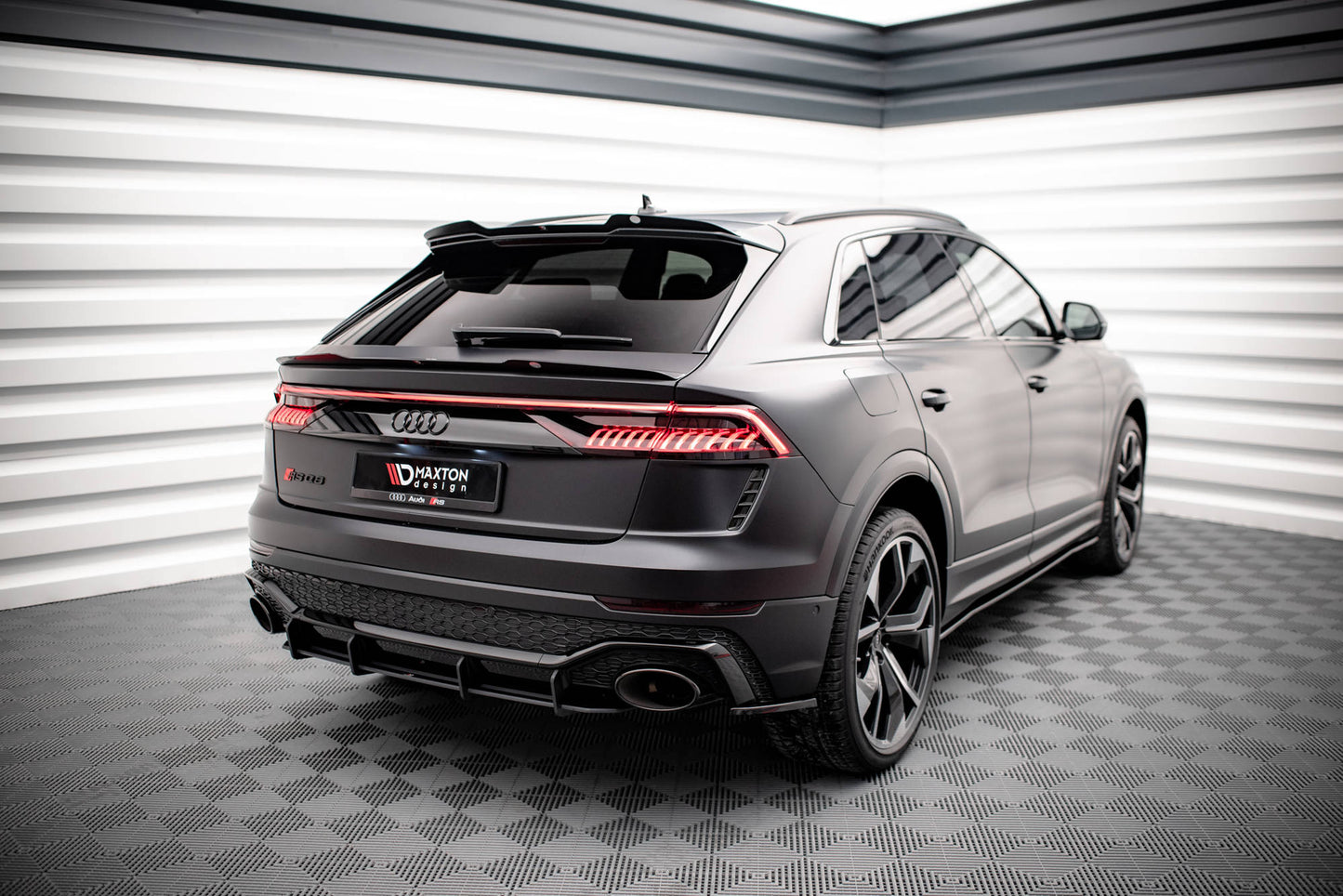 Seitenschweller Ansatz für Audi RSQ8 Mk1 schwarz matt