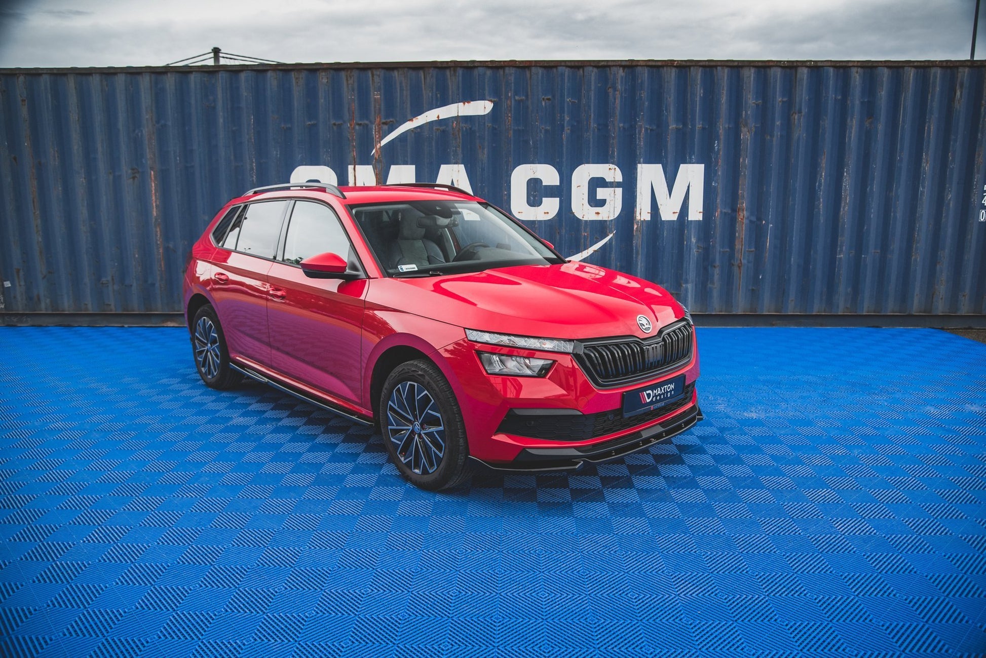 Front Ansatz V.1 für Skoda Kamiq schwarz Hochglanz