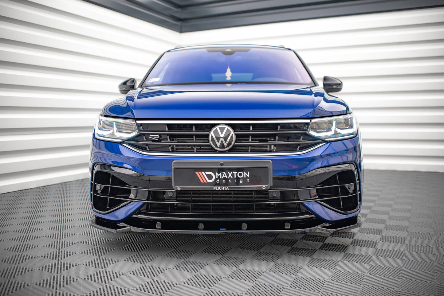 Front Ansatz V.3 für Volkswagen Tiguan R / R-Line Mk2 Facelift Carbon Look