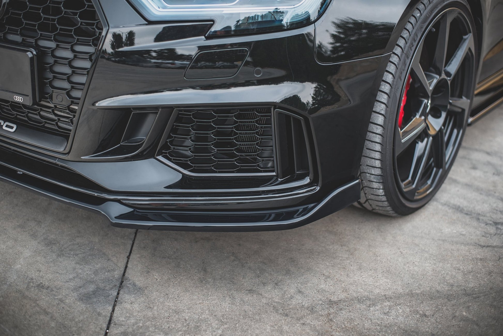 Front Ansatz V.3 für Audi RS3 8V FL Sportback schwarz Hochglanz