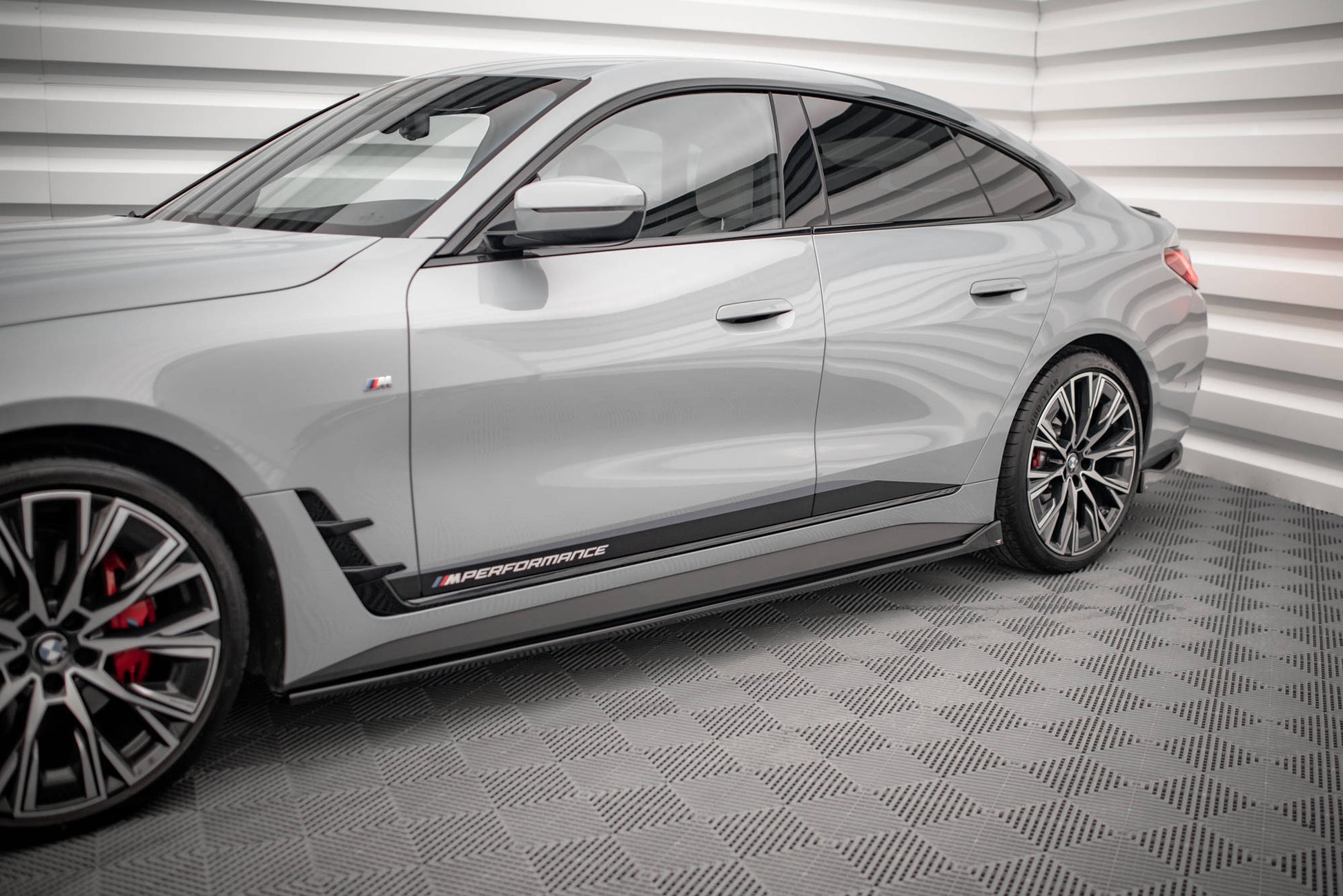 Seitenschweller Ansatz für V.2 für BMW 4er Gran Coupe M-Paket G26 Carbon Look