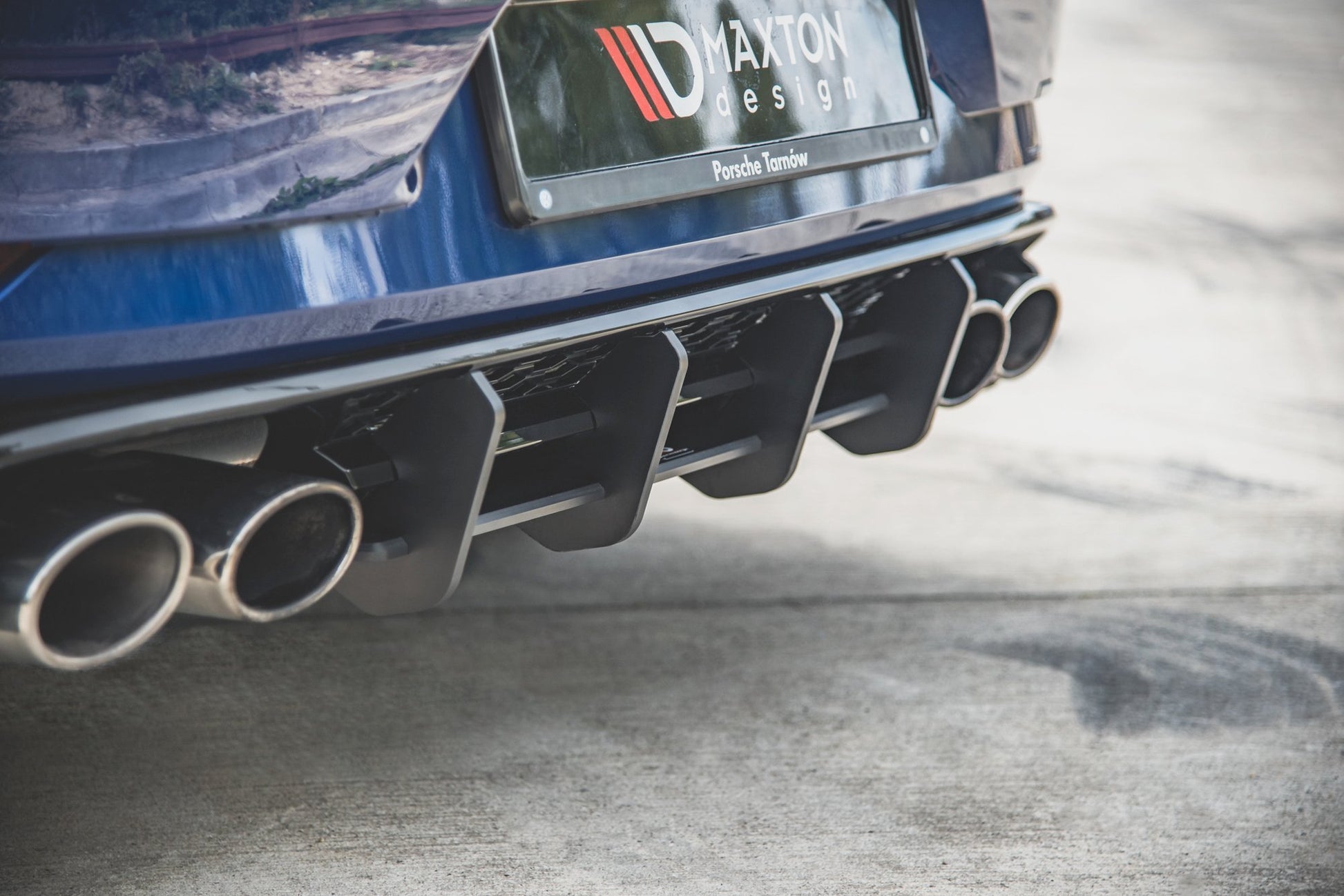 Robuste Racing Heckschürze für VW Golf 7 R Facelift