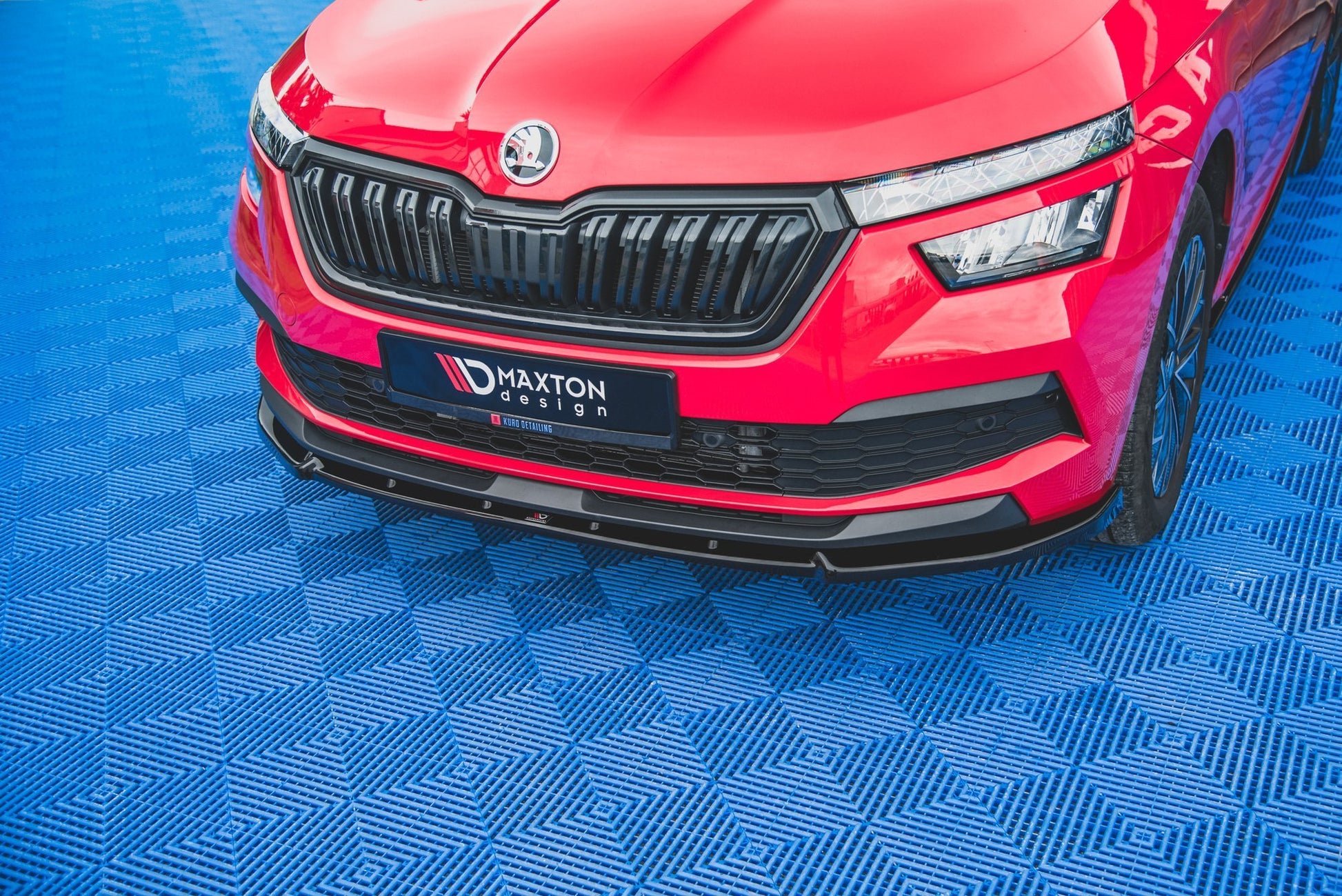 Front Ansatz V.2 für Skoda Kamiq schwarz Hochglanz