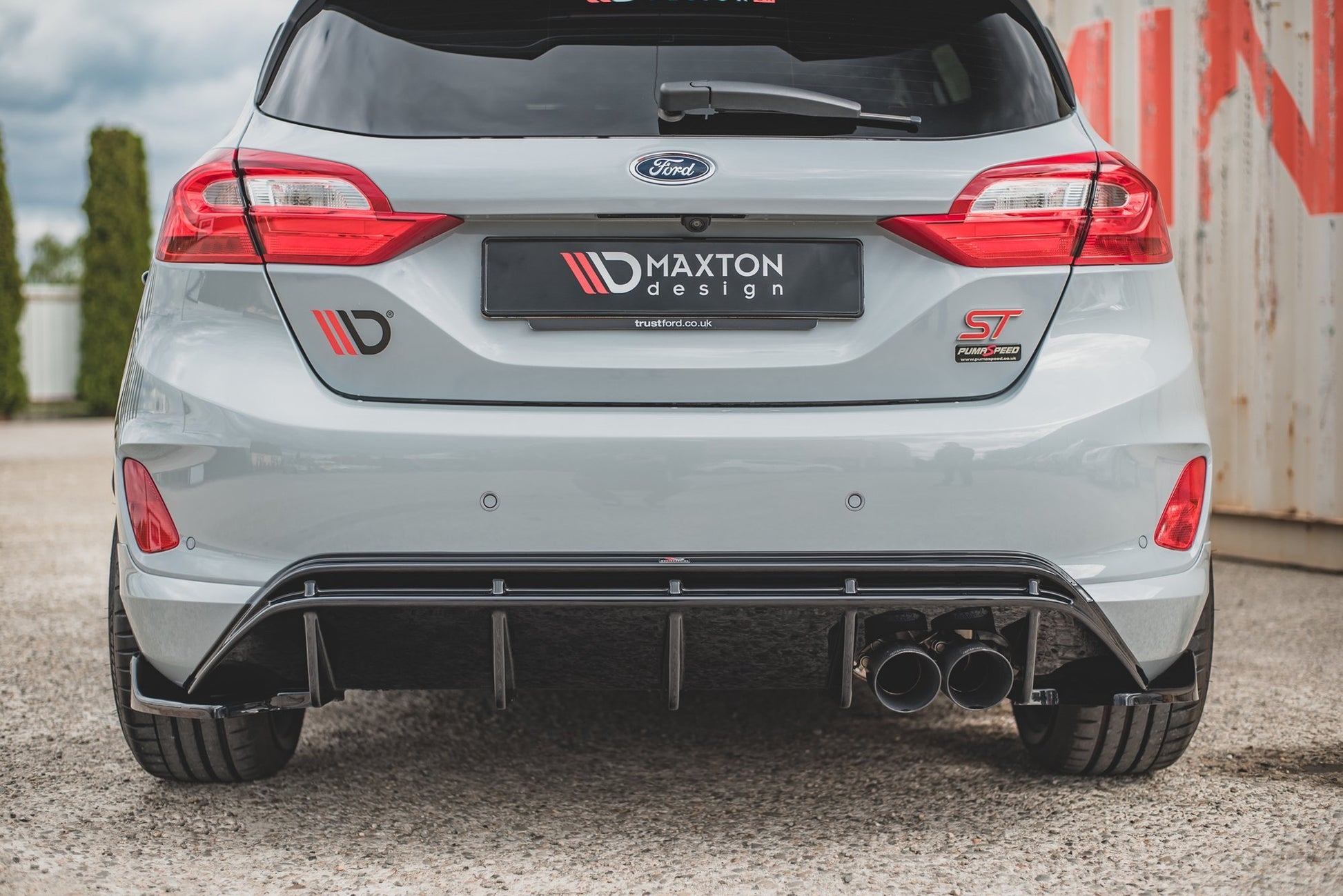 Heck Ansatz Flaps Diffusor V.2 für Ford FIesta Mk8 ST Carbon Look