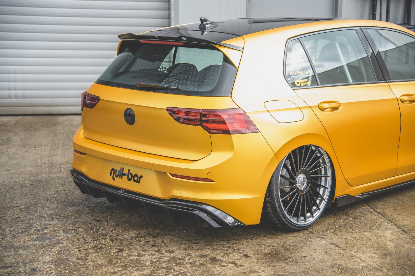Diffusor Heck Ansatz für VW Golf 8 schwarz matt