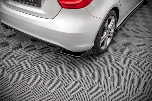 Heck Ansatz Flaps Diffusor V.1 für Mercedes-Benz A W176 Carbon Look