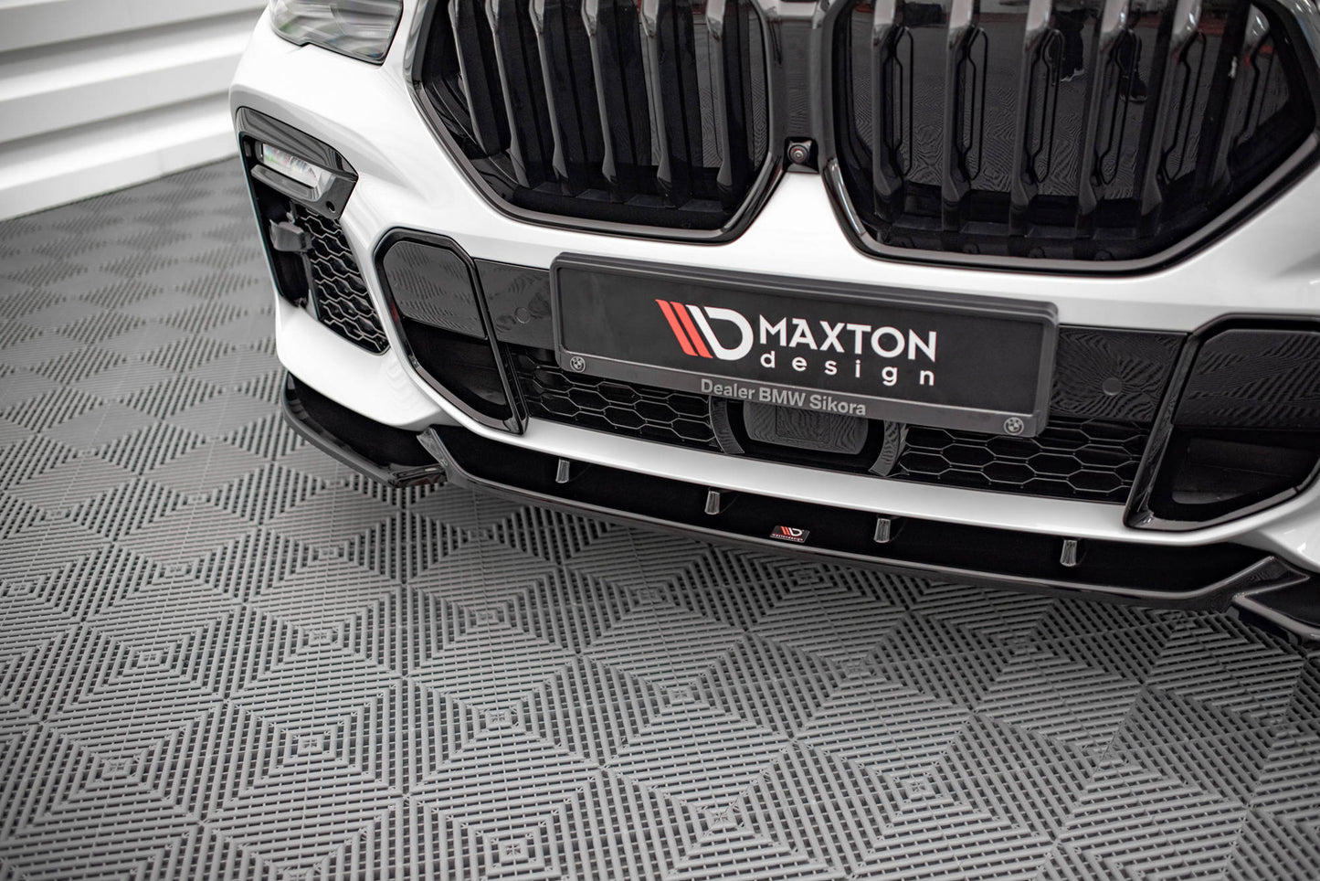 Front Ansatz V.1 für BMW X6 M-Paket G06 schwarz matt