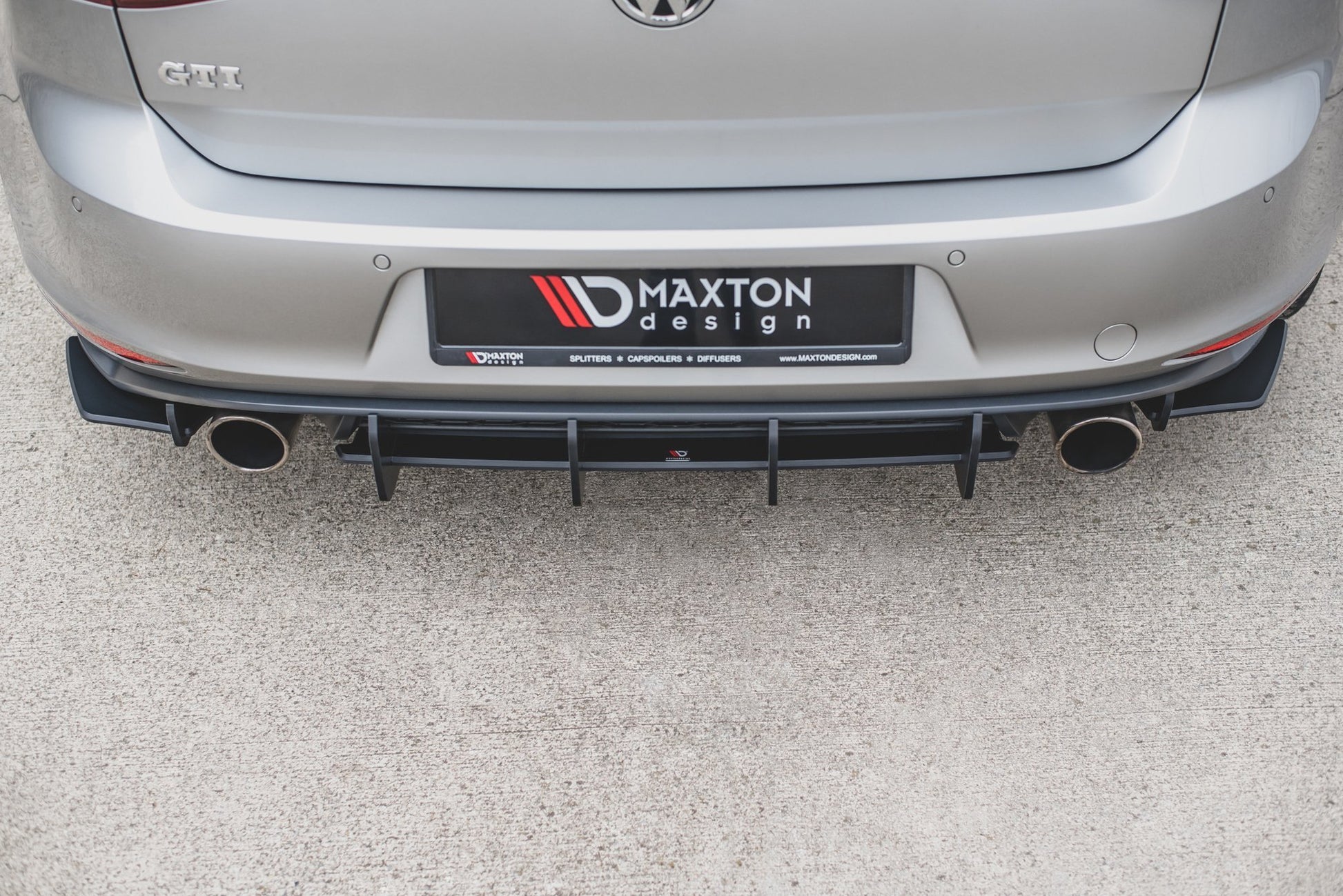 Robuste Racing Heck Ansatz Flaps Diffusor für L + R V.1 VW Golf 7 GTI