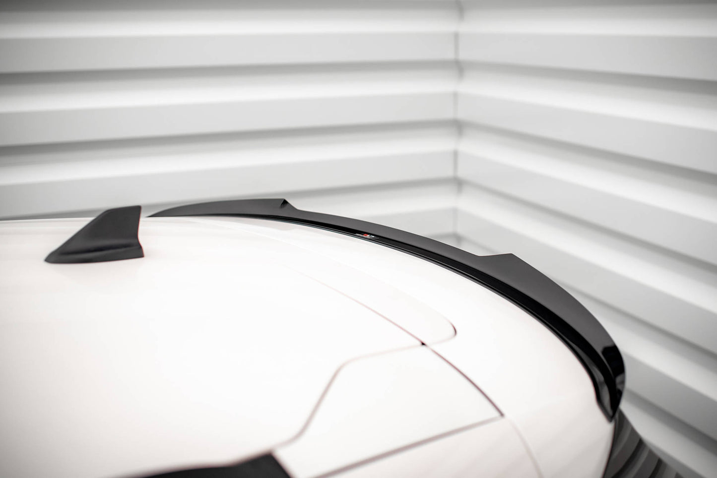Spoiler CAP für Ford Kuga ST-Line Mk3 schwarz Hochglanz