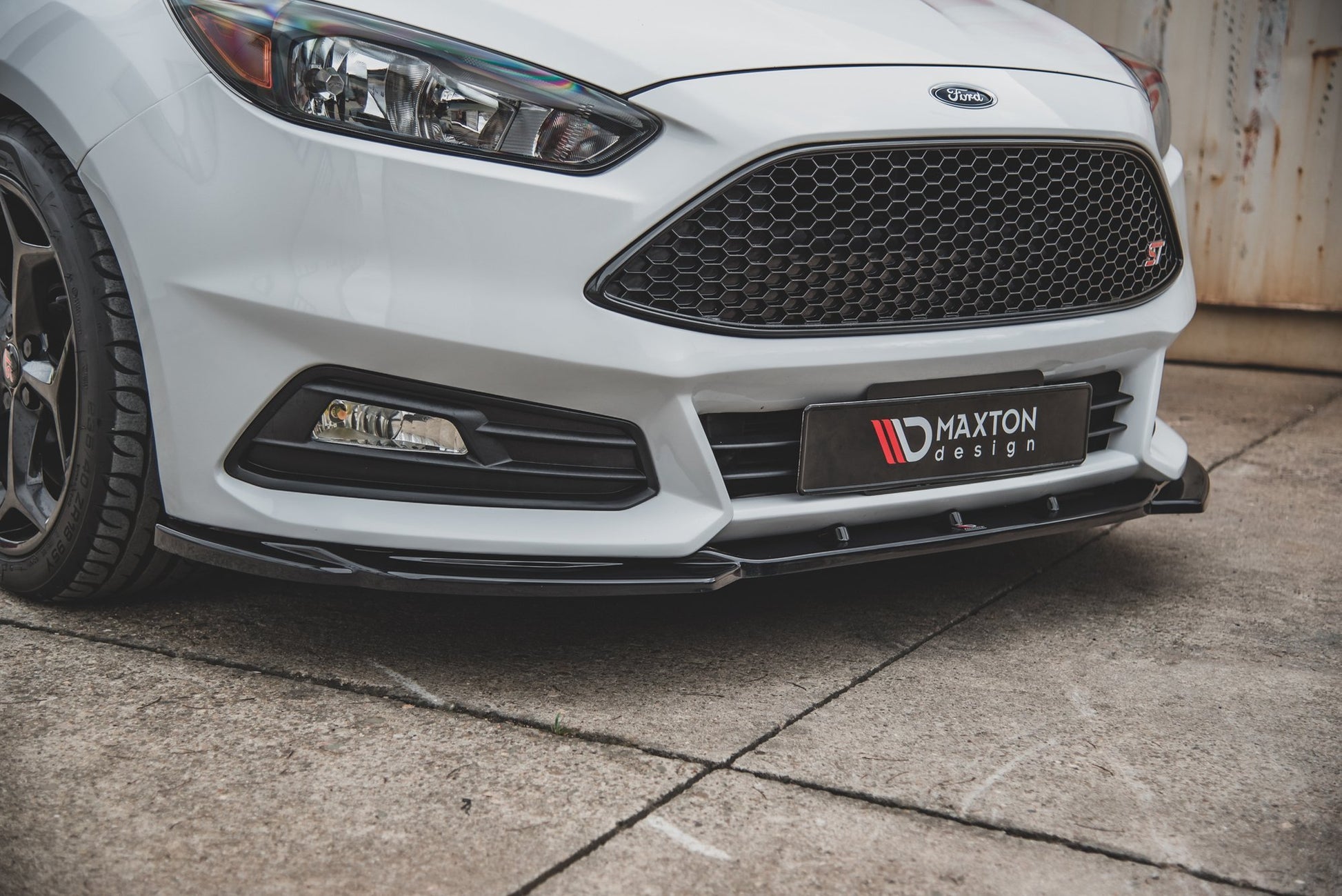 Front Ansatz V.5 für Ford Focus ST Mk3 Facelift Carbon Look