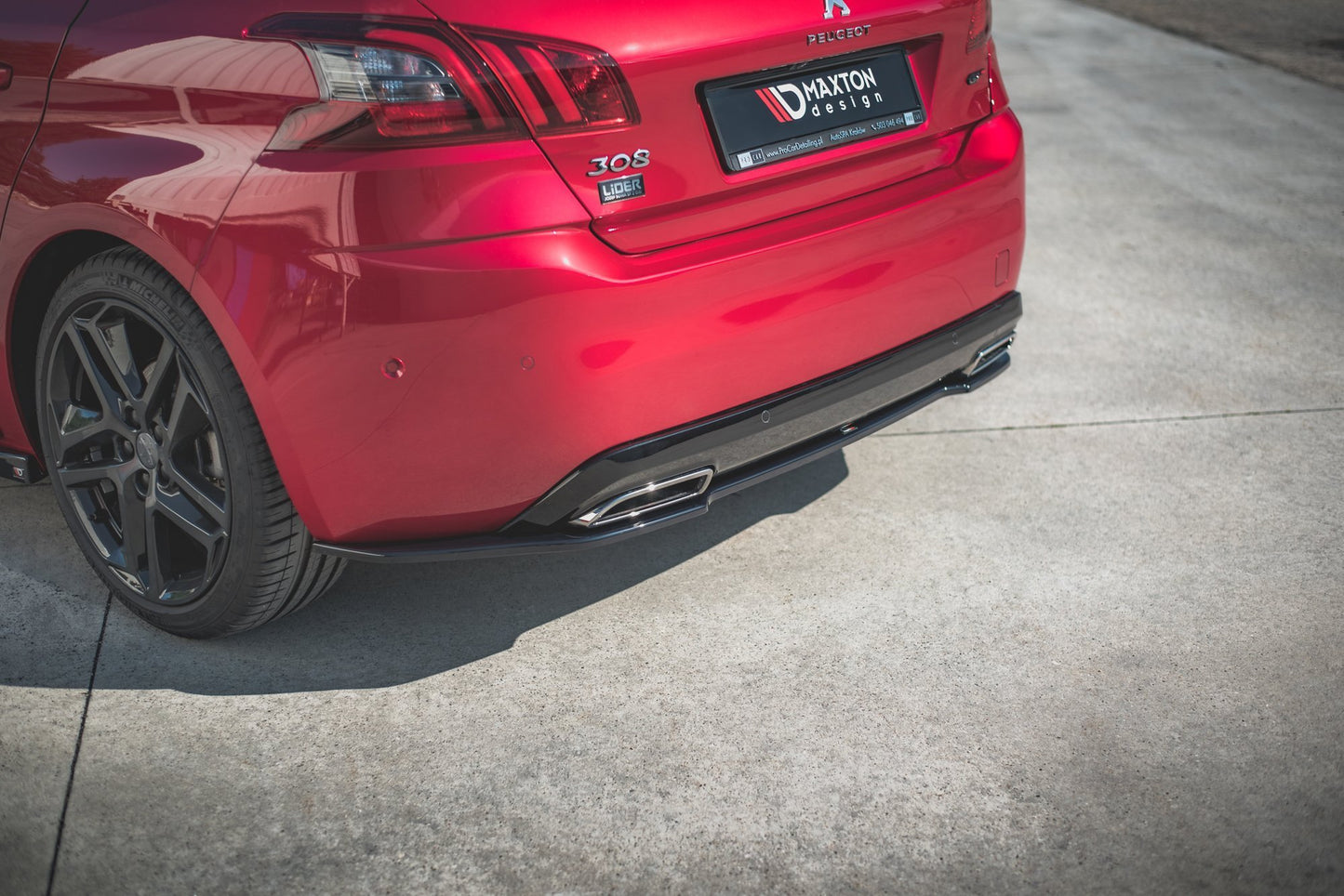 Mittlerer Diffusor Heck Ansatz für Peugeot 308 GT Mk2 Facelift Carbon Look