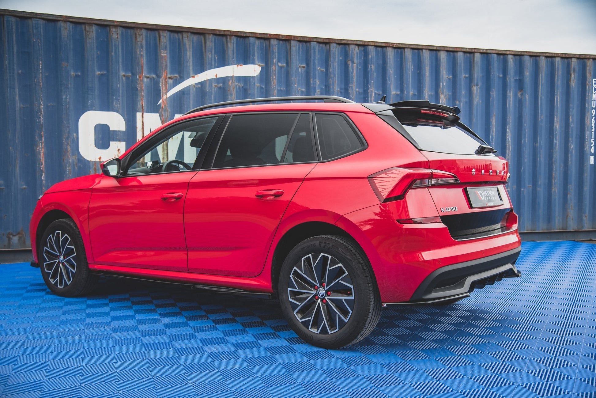 Heck Ansatz Flaps Diffusor für Skoda Kamiq schwarz Hochglanz