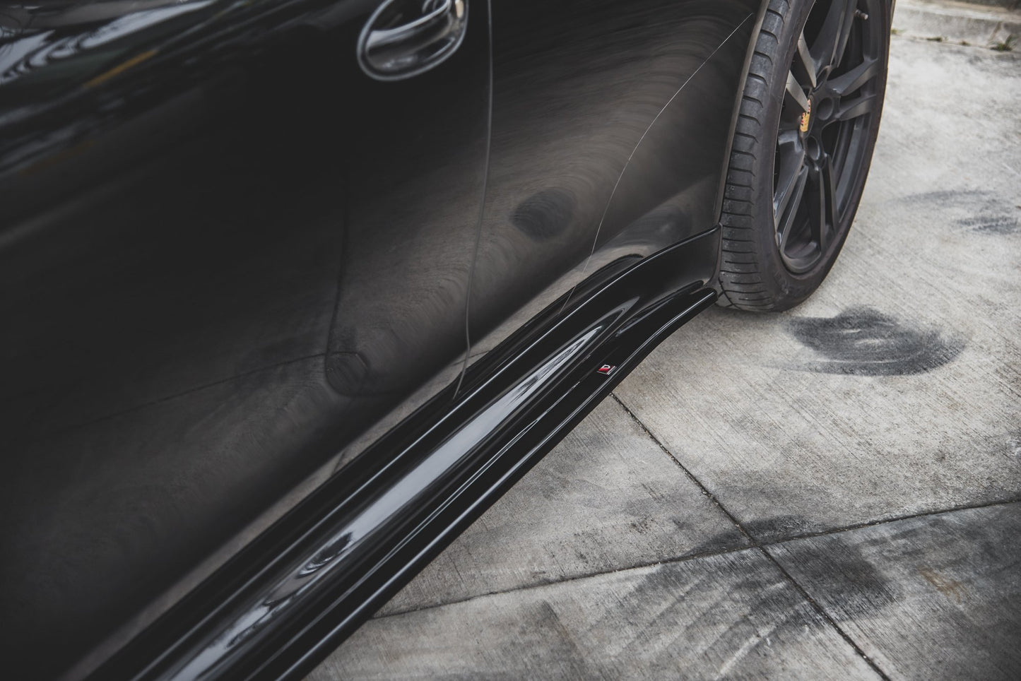 Seitenschweller Ansatz für V.2 für Porsche Panamera Turbo 970 Facelift schwarz Hochglanz