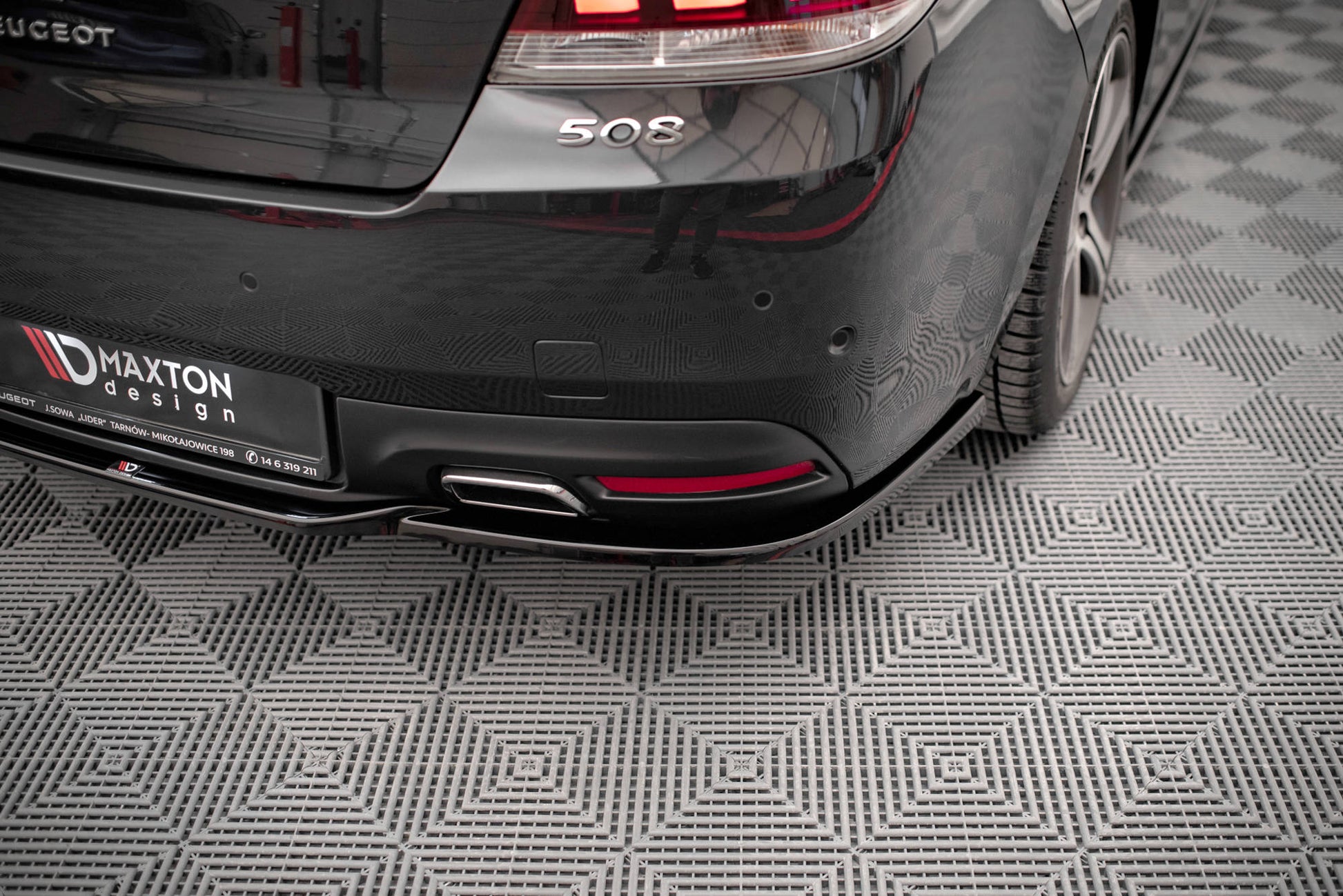 Mittlerer Diffusor Heck Ansatz für Peugeot 508 GT Mk1 Facelift schwarz Hochglanz
