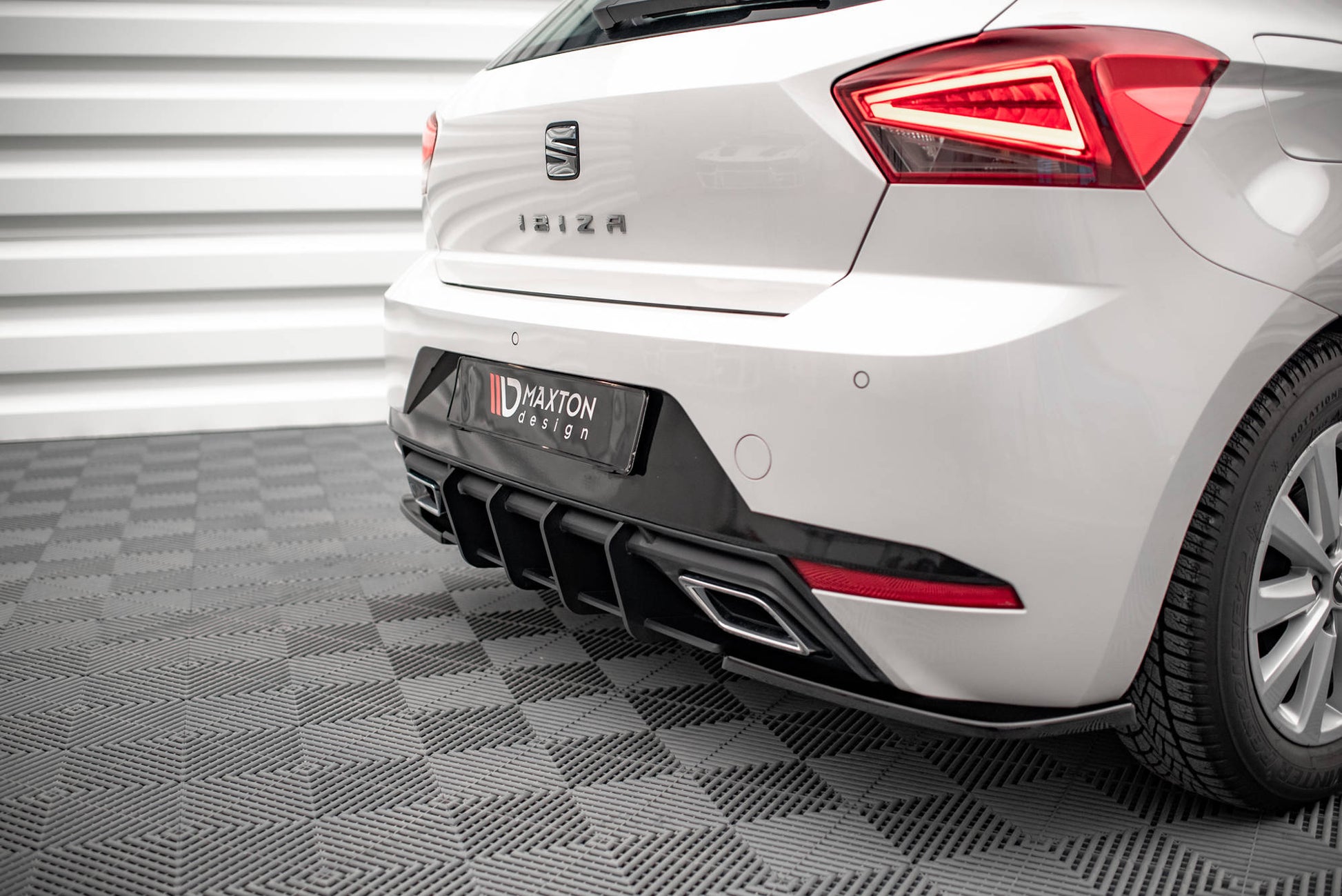 Street Pro Heckschürze für Seat Ibiza FR/ Standard Mk5