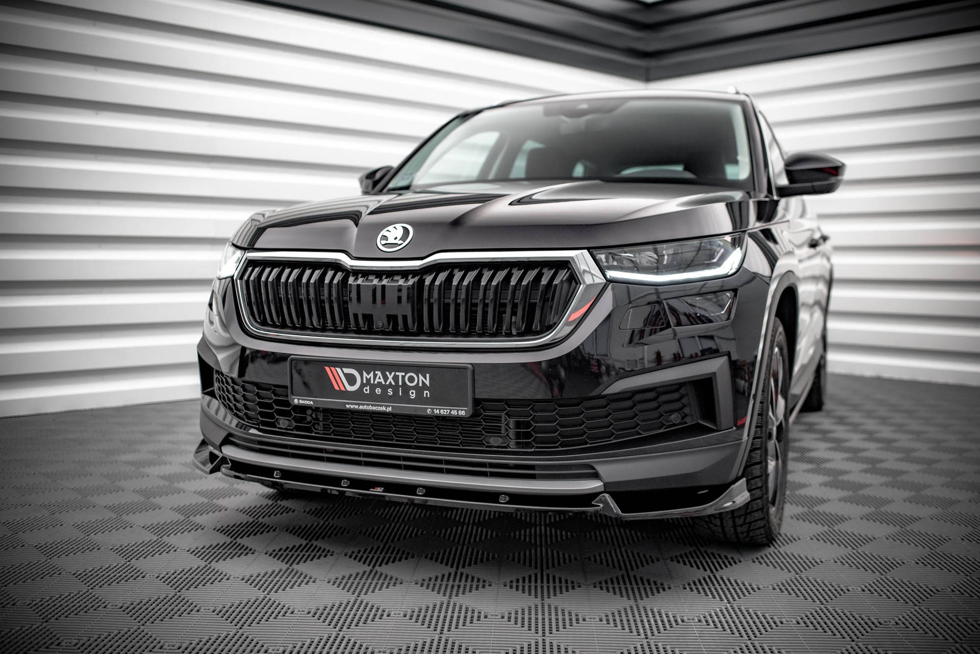 Front Ansatz V.1 für Skoda Kodiaq Mk1 Facelift Carbon Look