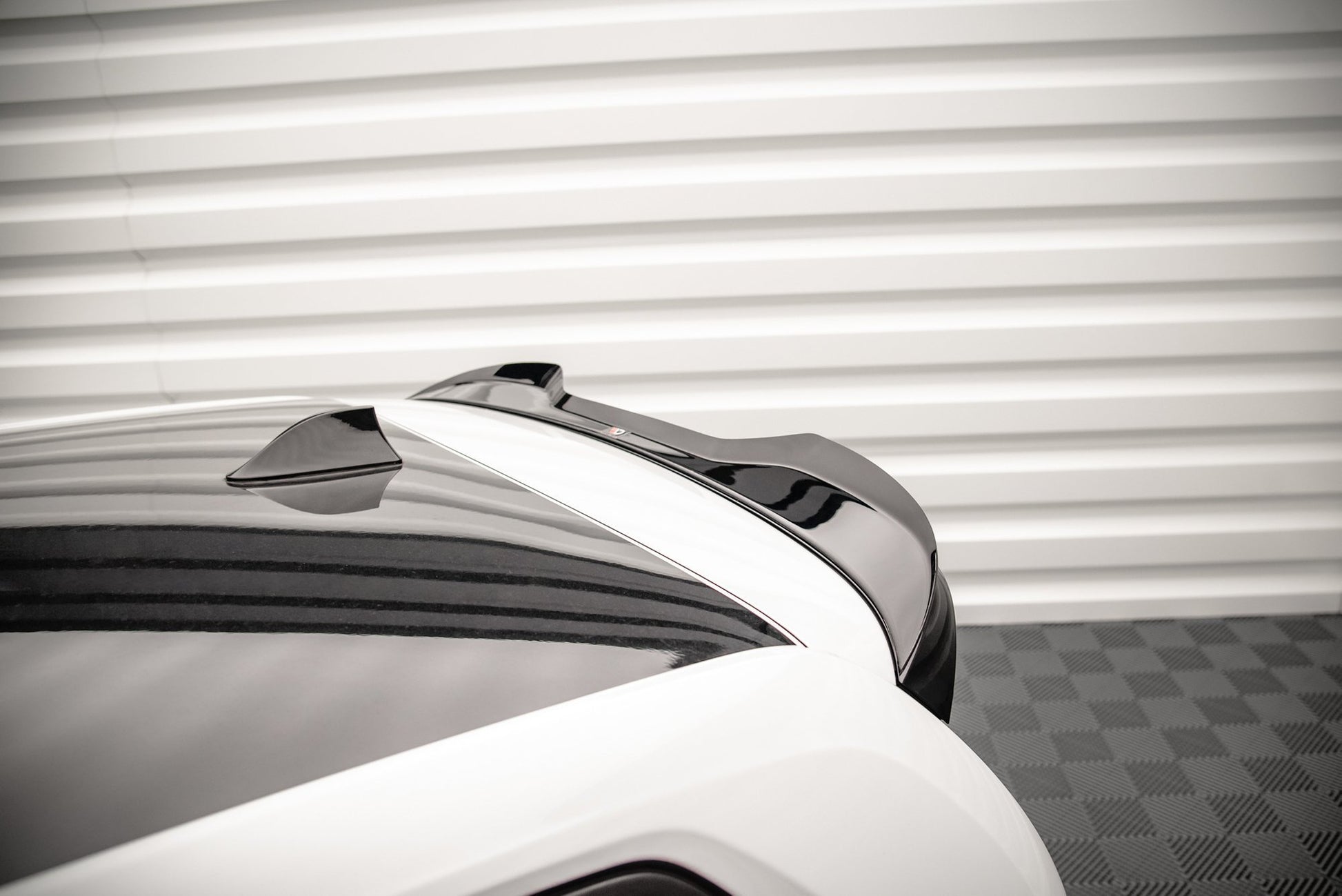 Spoiler CAP für Volkswagen Up GTI schwarz matt
