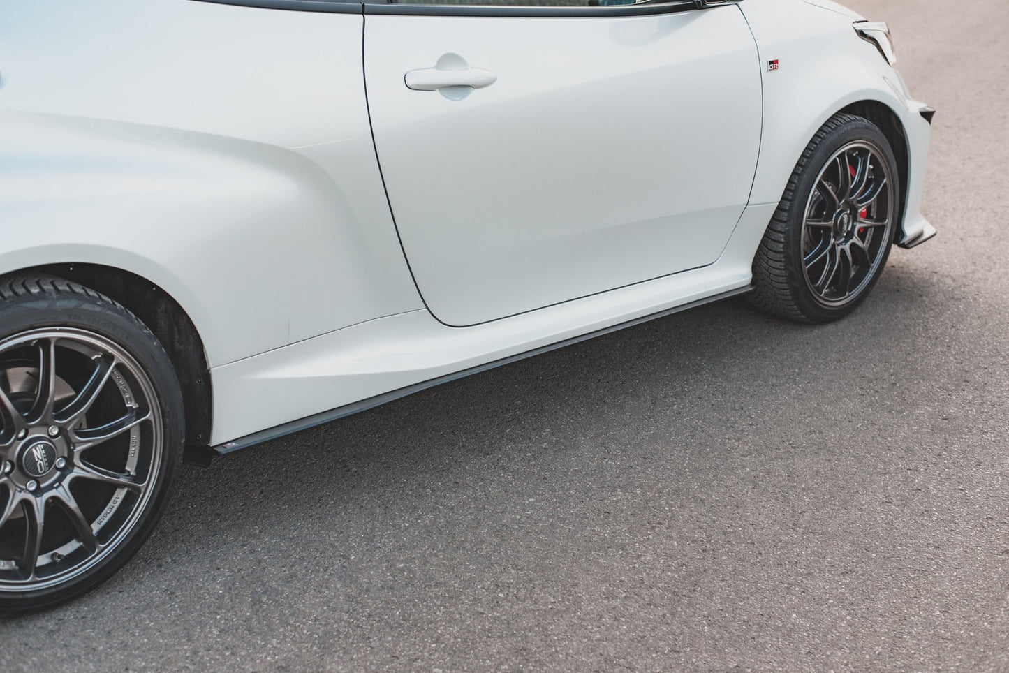 Robuste Racing Seitenschweller Ansatz für für Toyota GR Yaris Mk4