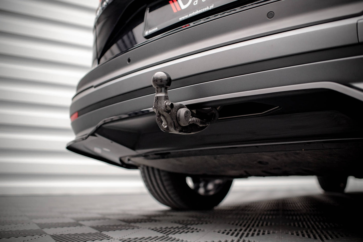 Mittlerer Diffusor Heck Ansatz DTM Look für Skoda Enyaq iV schwarz matt