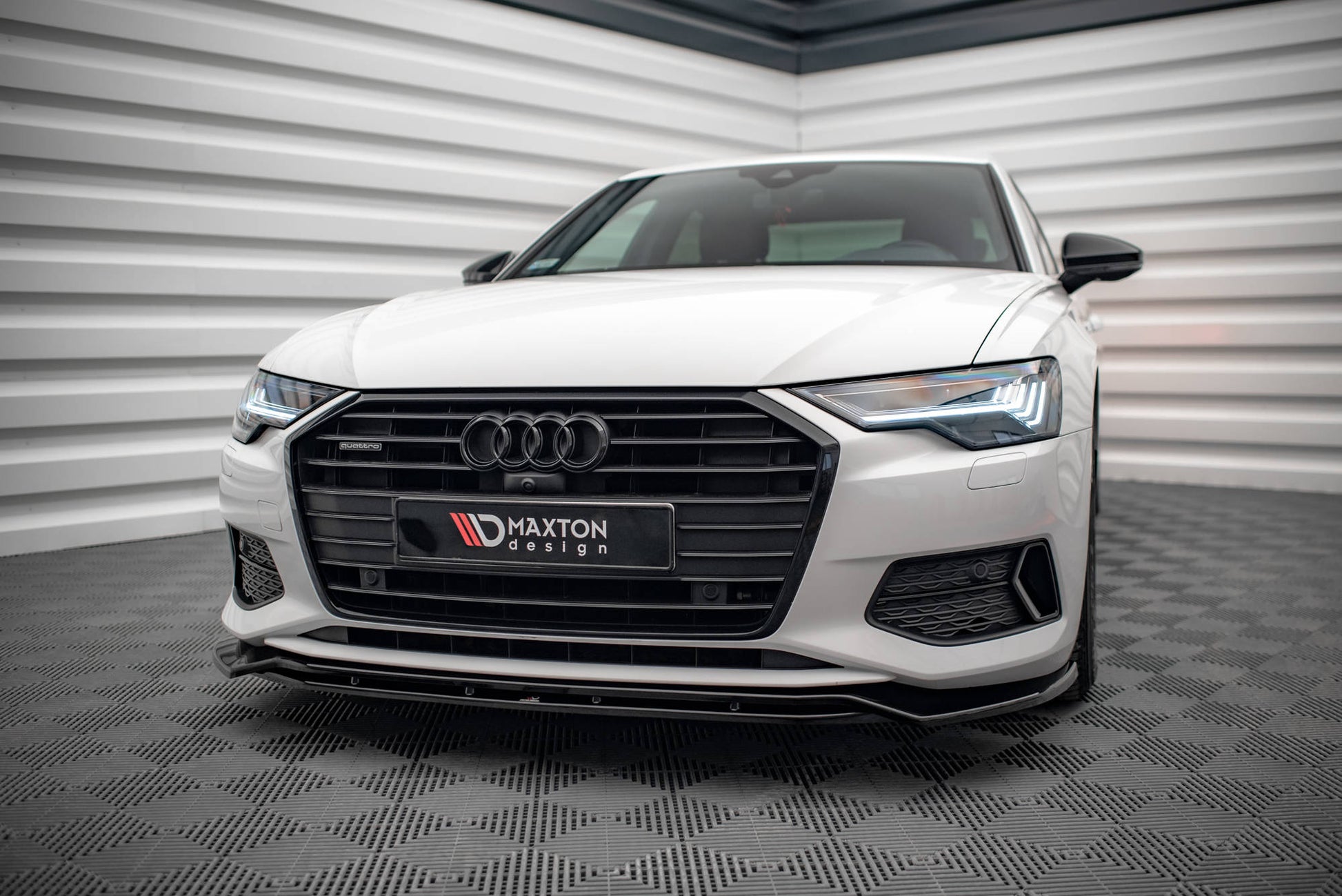 Front Ansatz V.3 für Audi A6 C8 schwarz matt
