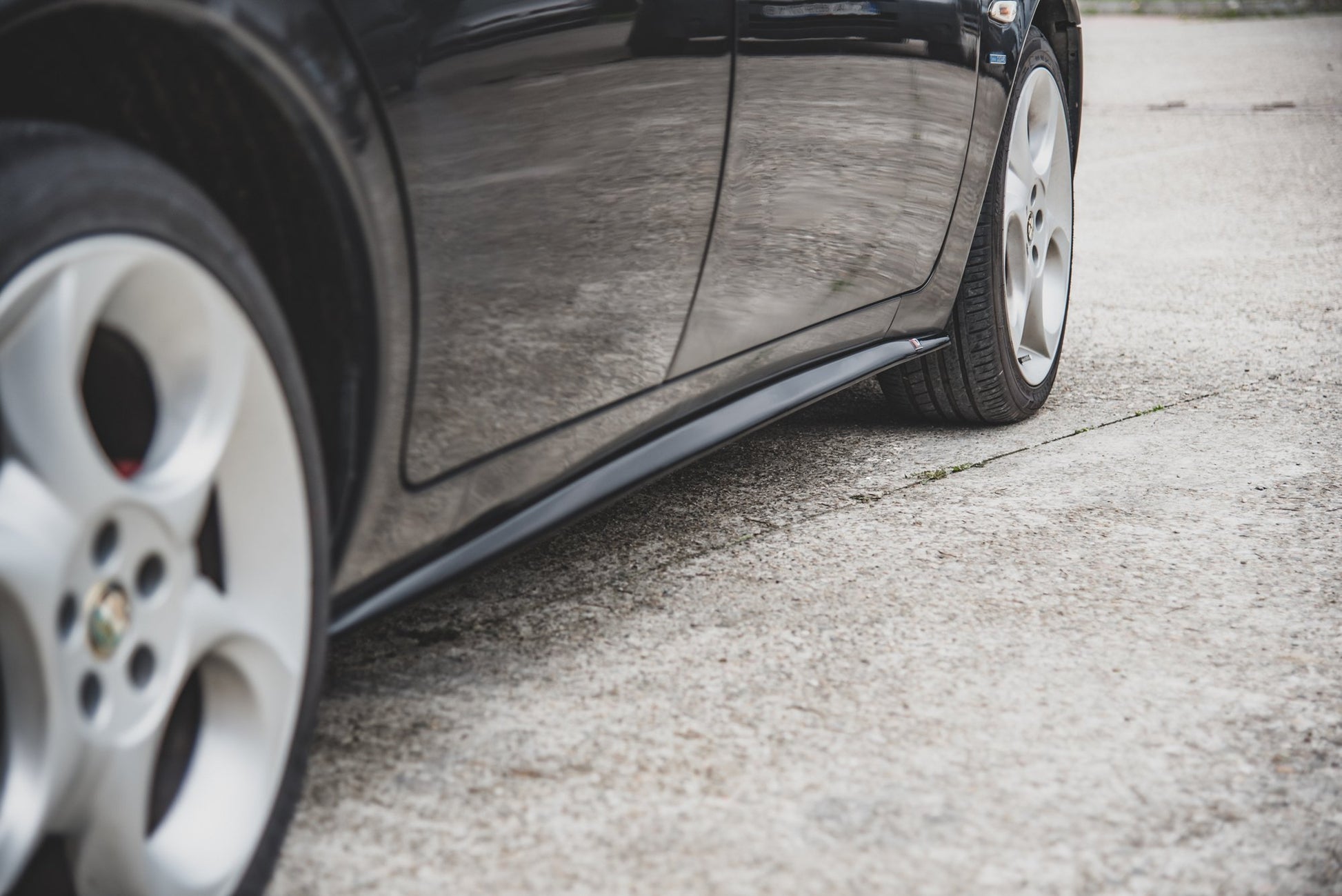 Seitenschweller Ansatz für Alfa Romeo 156 Facelift schwarz Hochglanz