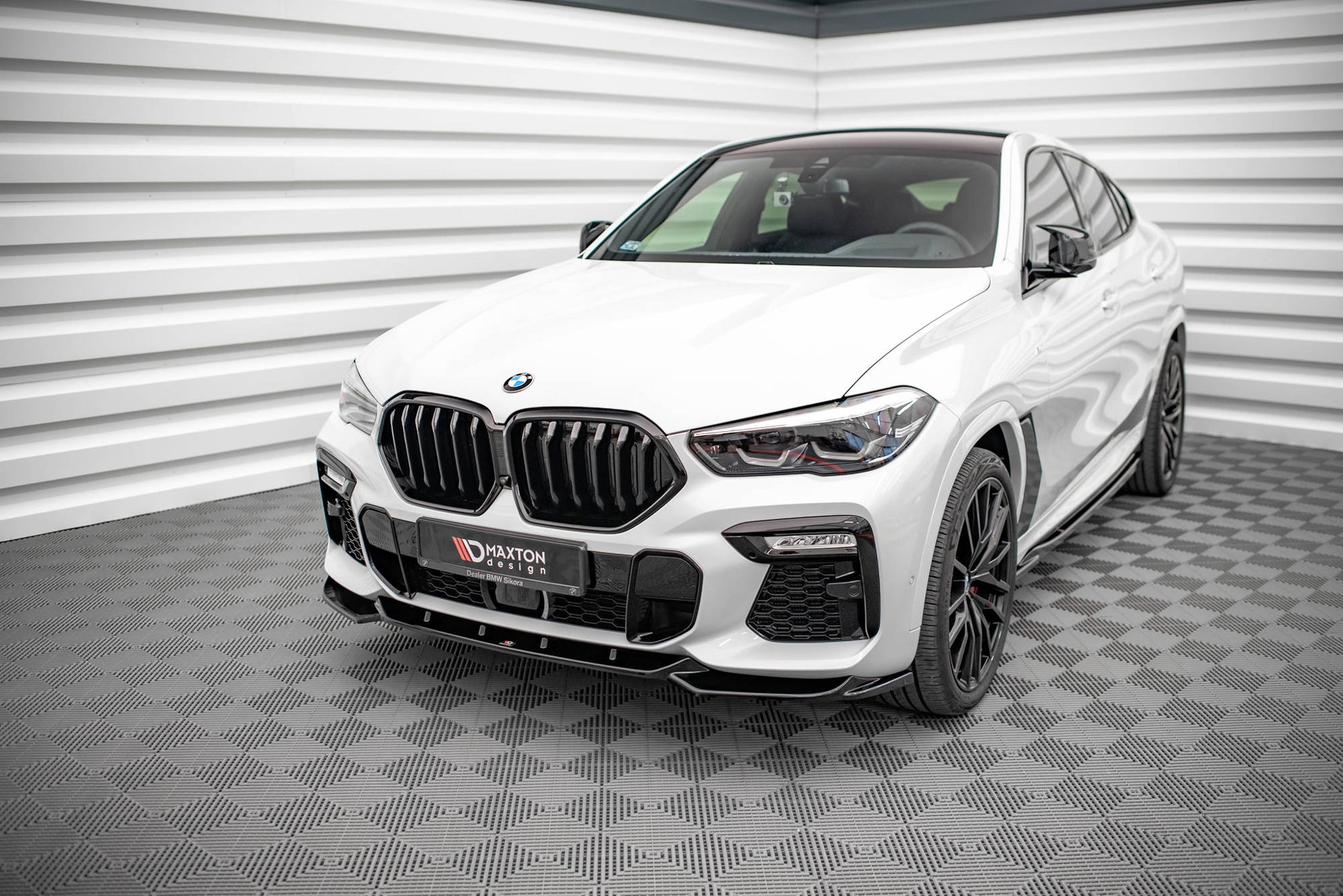 Front Ansatz V.1 für BMW X6 M-Paket G06 schwarz matt
